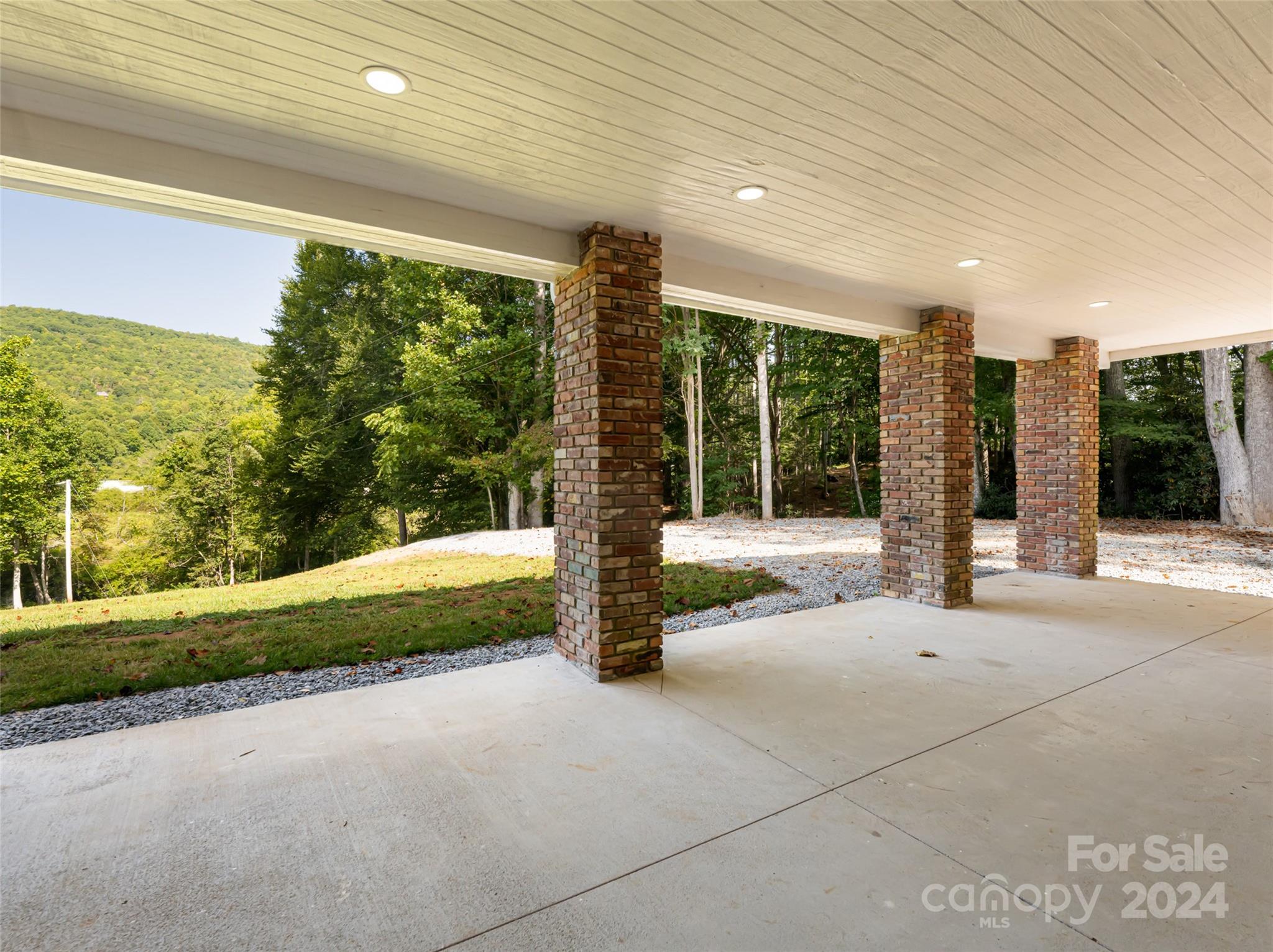 323 Auburn Sky Trail