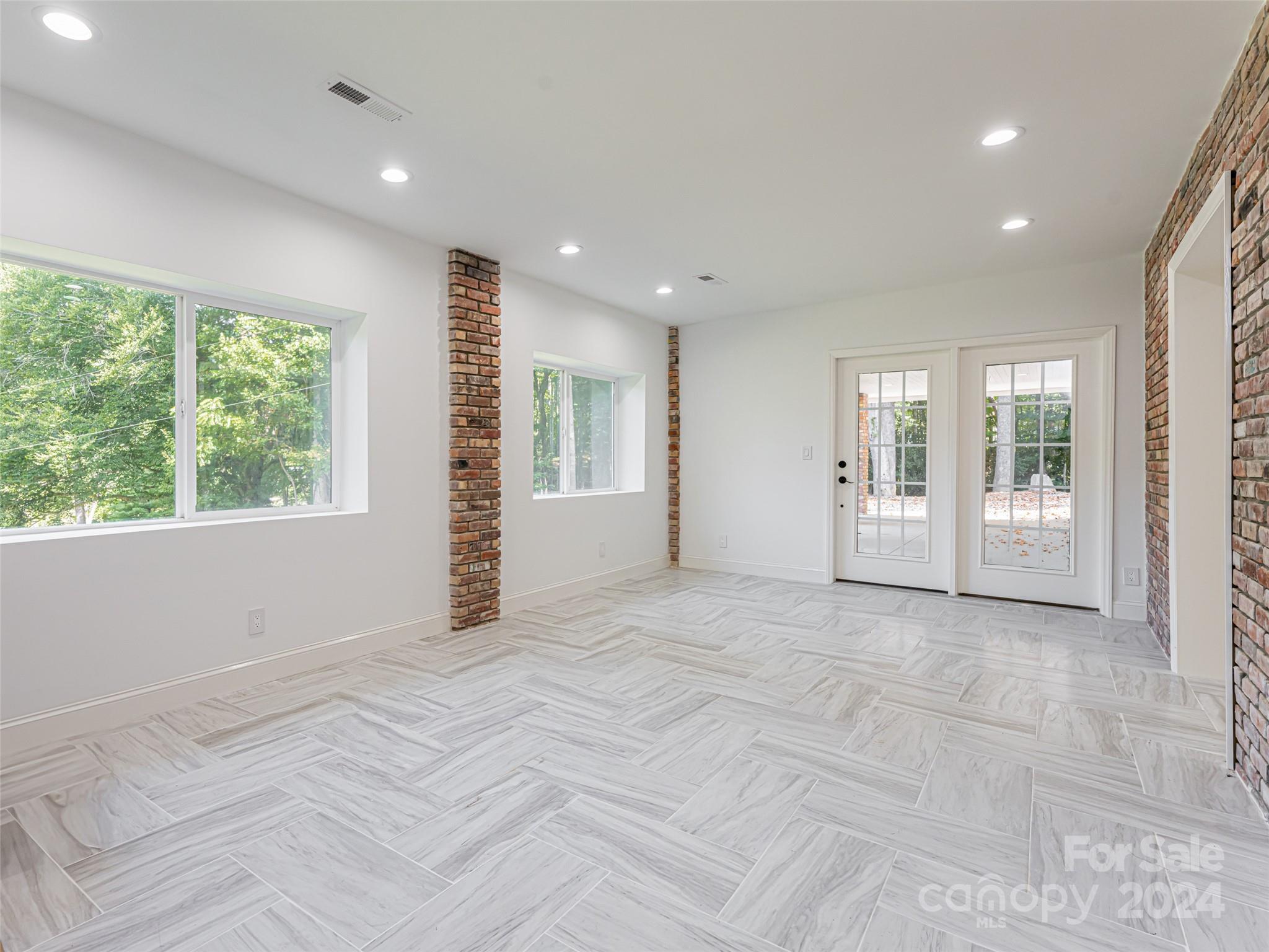 323 Auburn Sky Trail