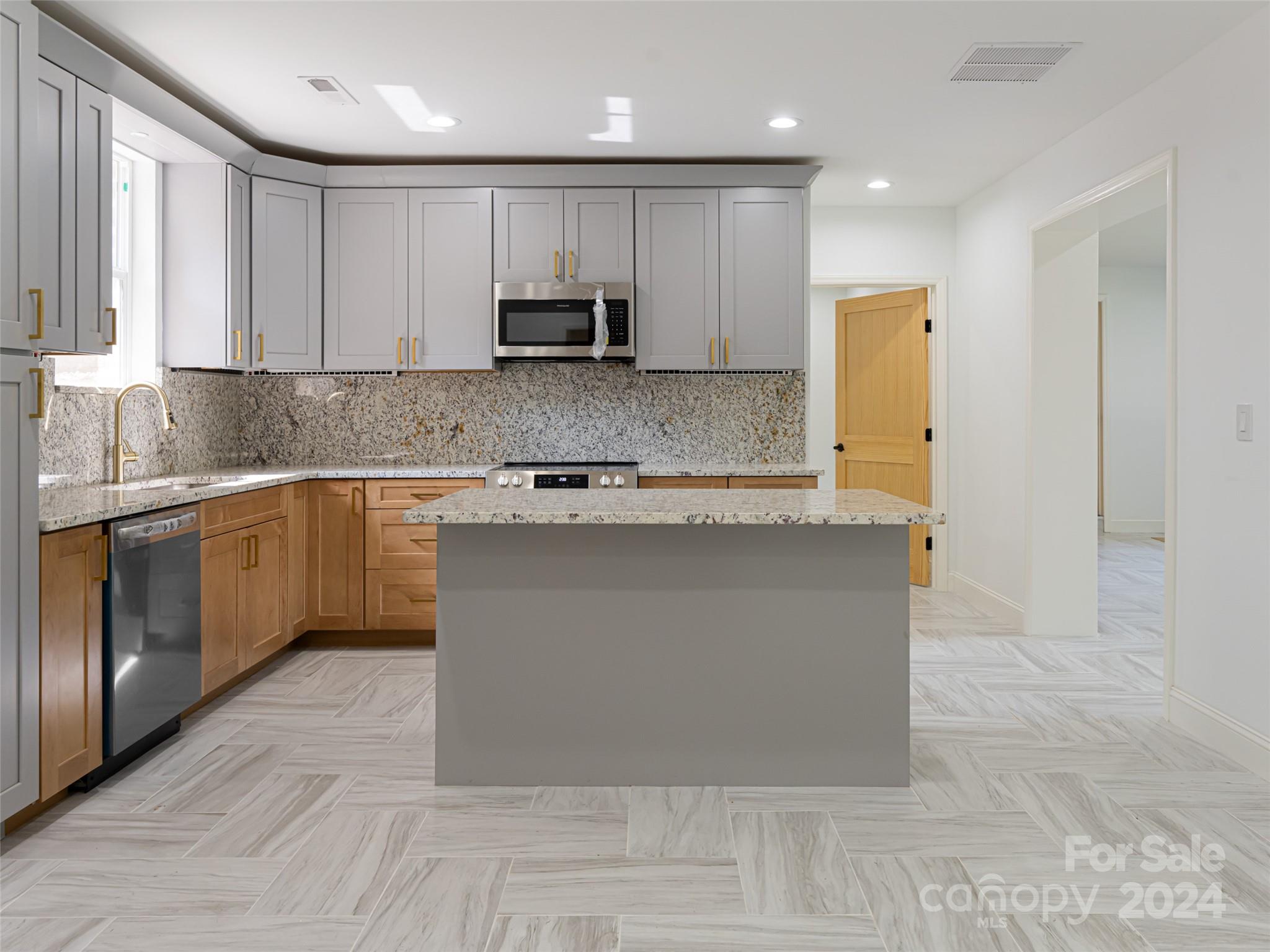323 Auburn Sky Trail