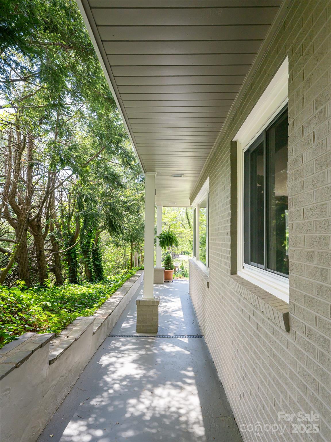165 Country Club Drive