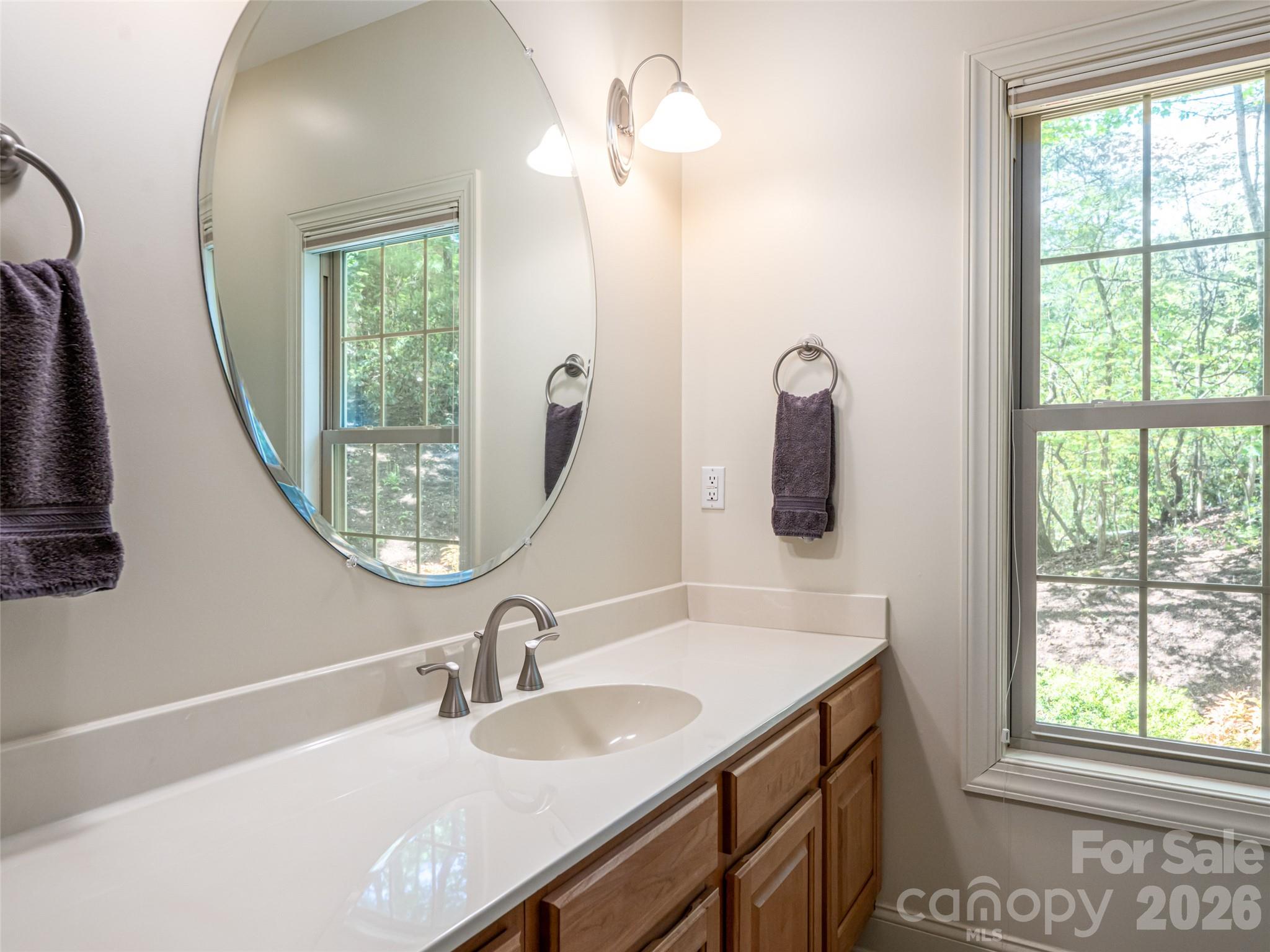 4 Dogwood Glen Circle