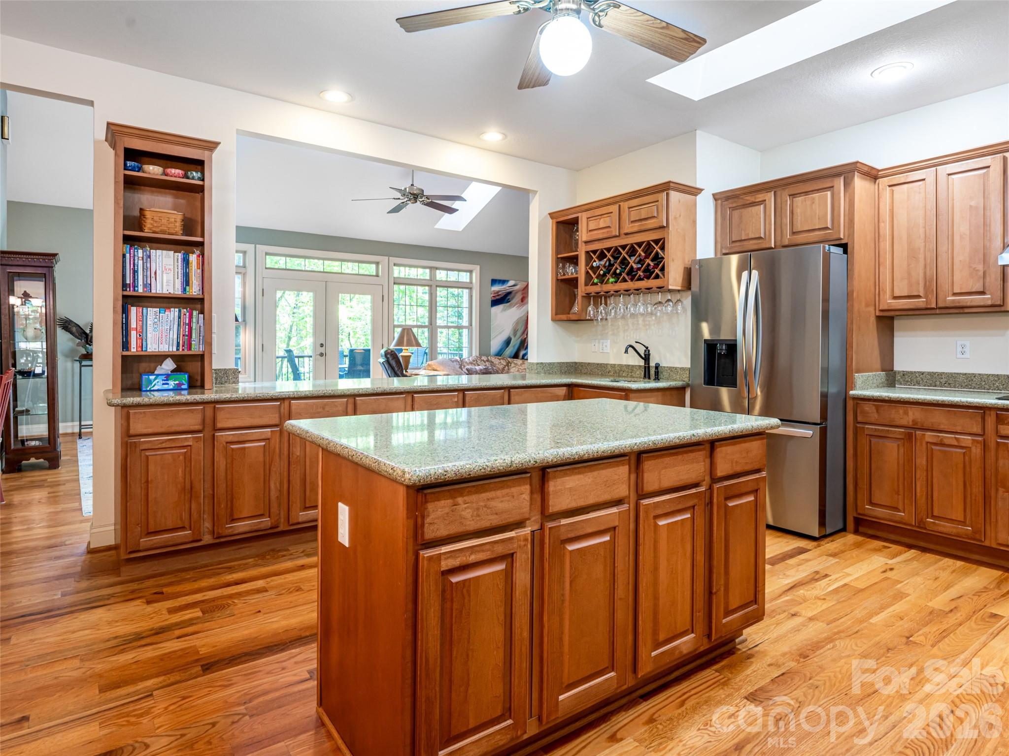 4 Dogwood Glen Circle