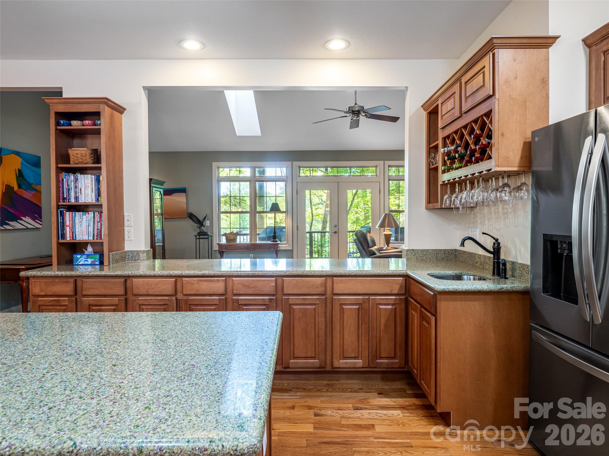 4 Dogwood Glen Circle