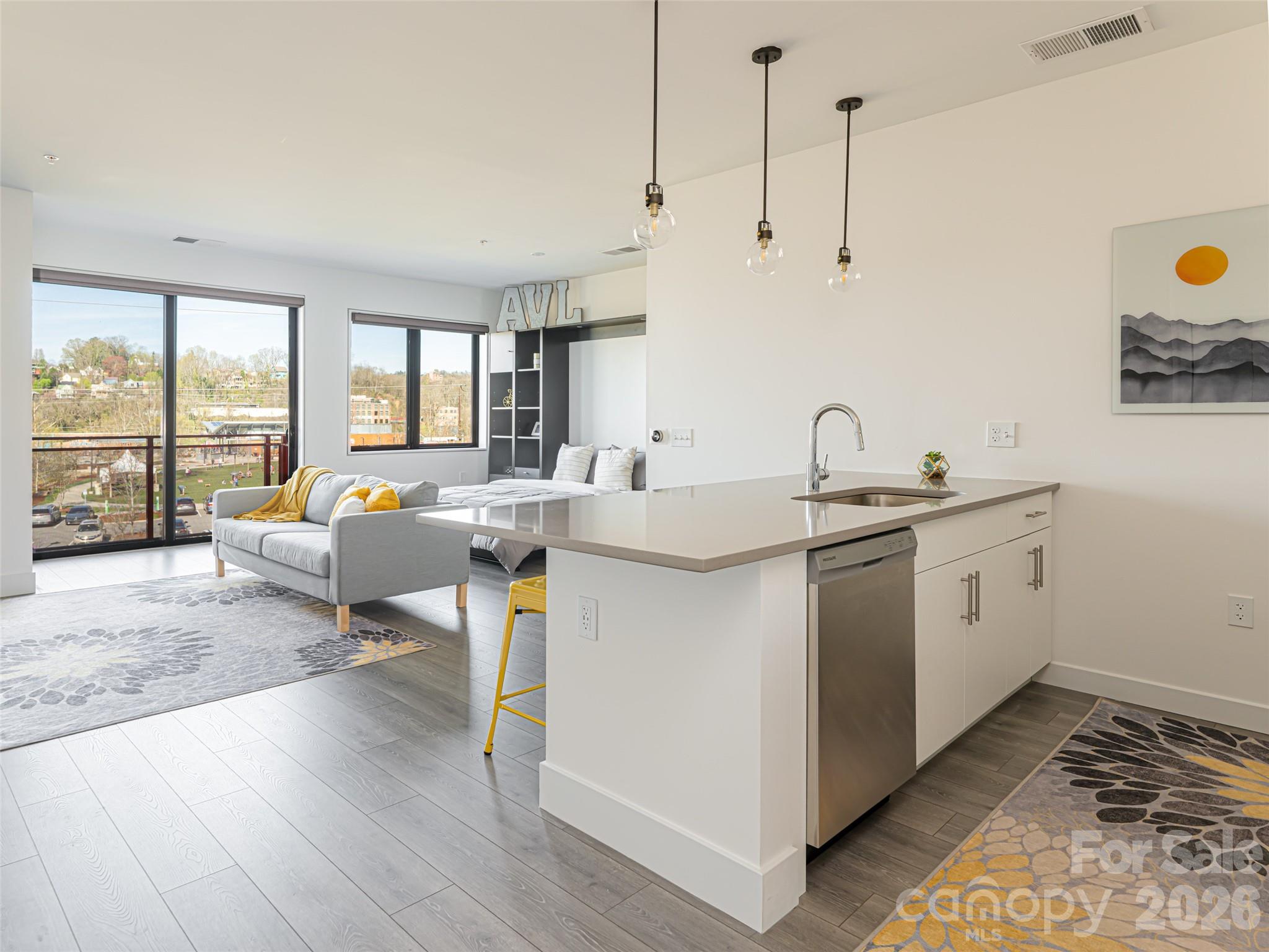 68 Craven Street Unit: 304