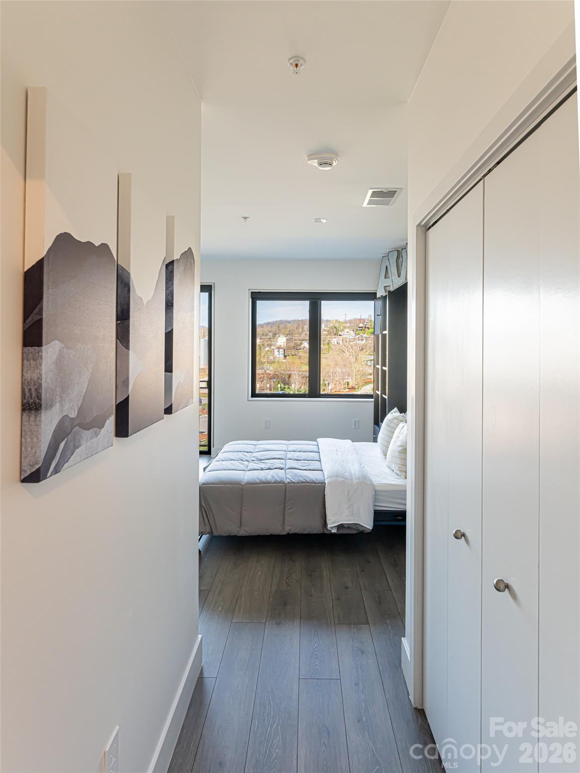68 Craven Street Unit: 304