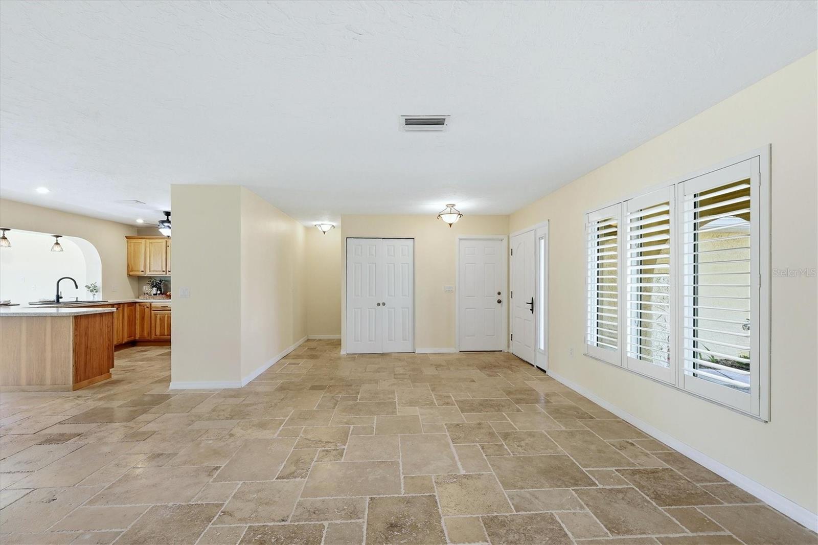 6007 9TH AVE W