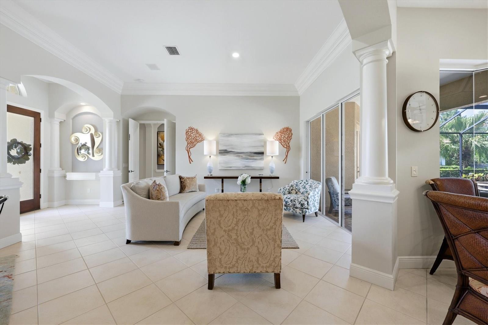 6806 DOMINION LN