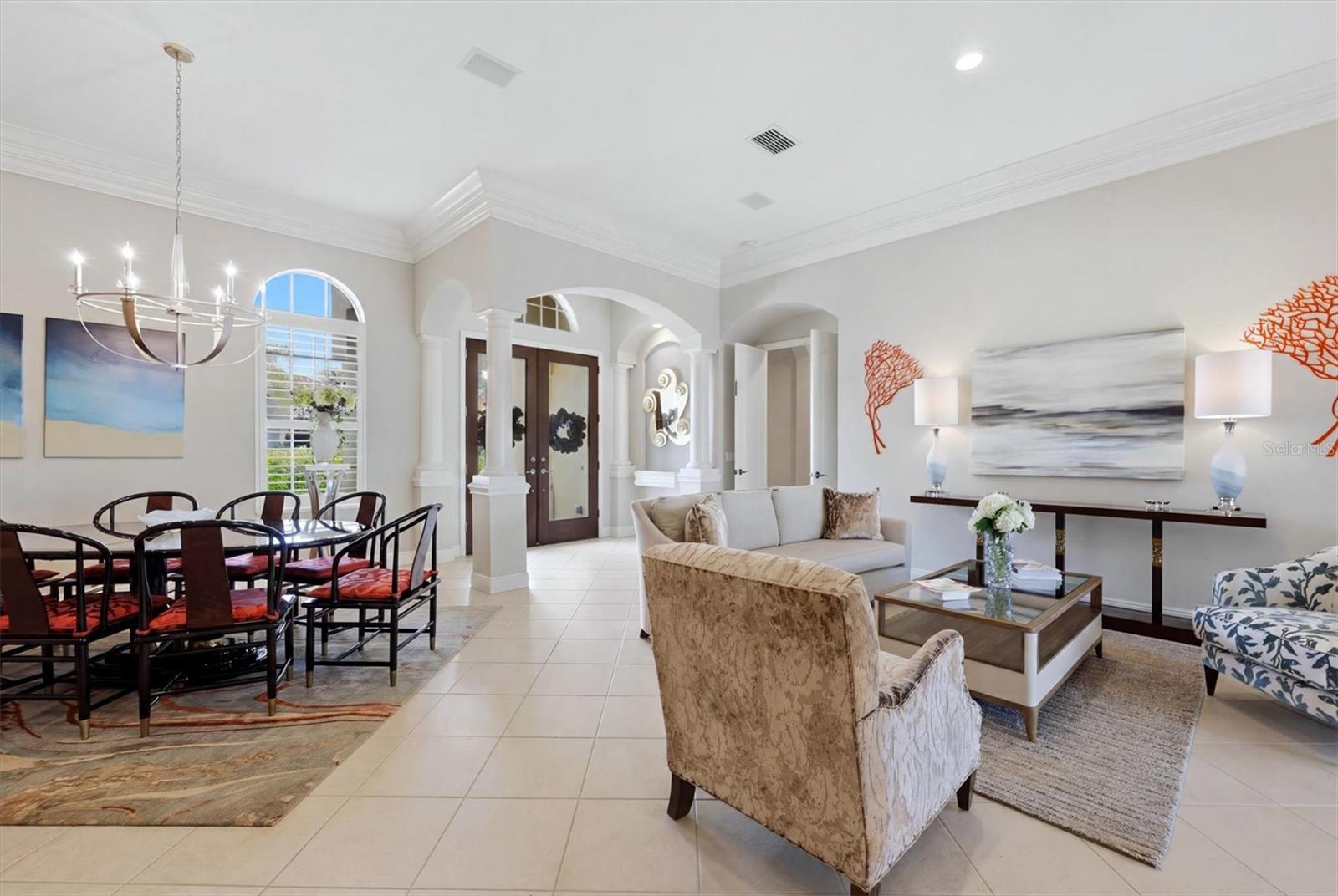 6806 DOMINION LN