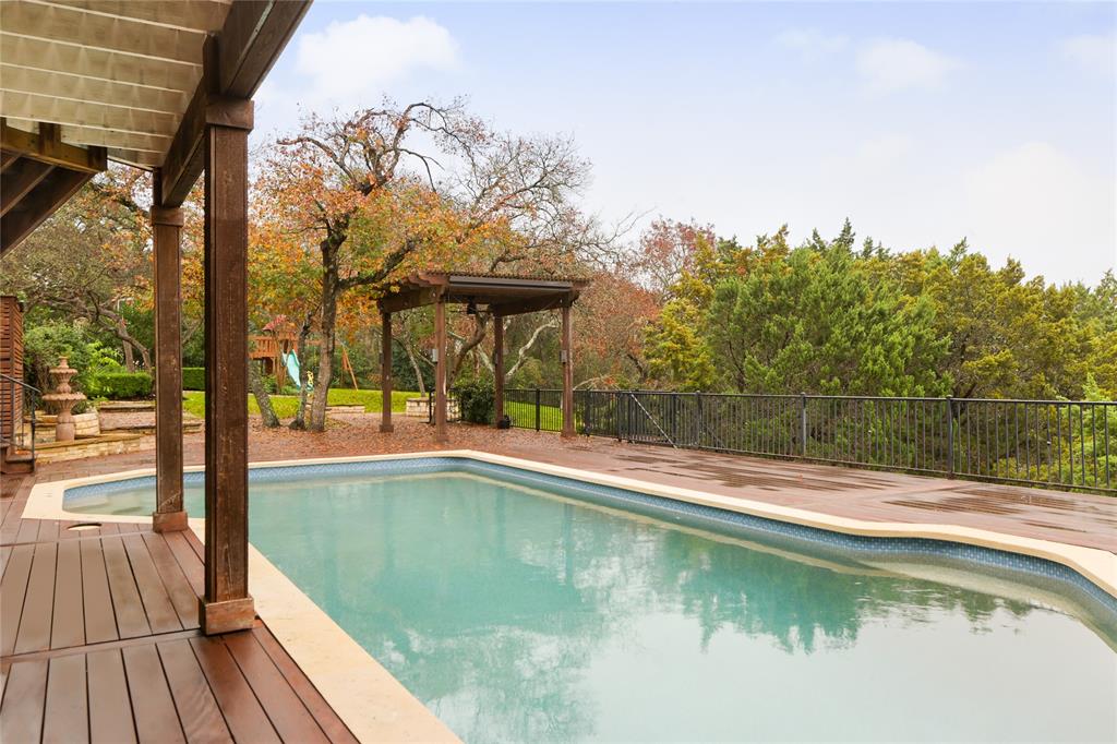 3 Cousteau LN