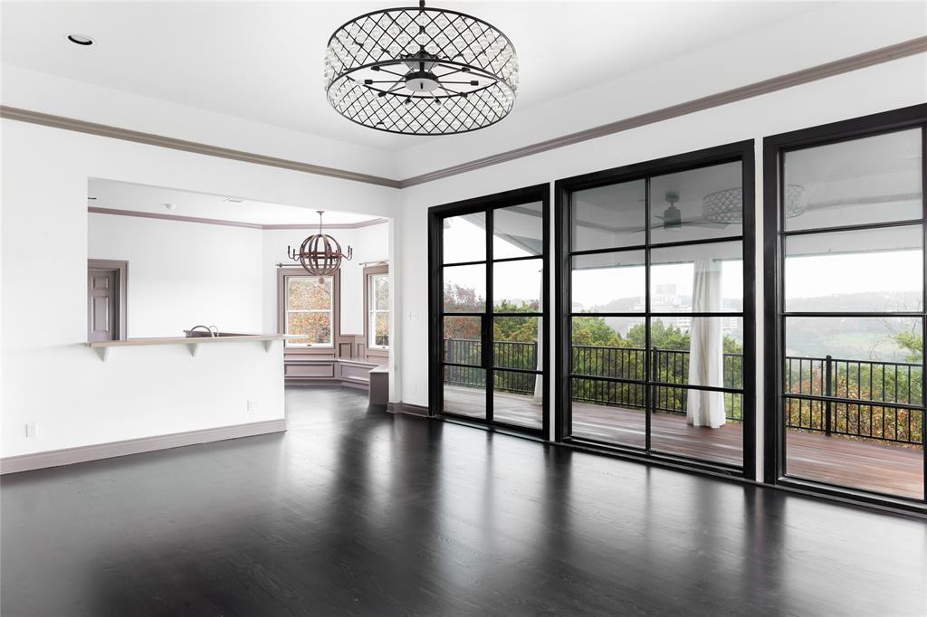 3 Cousteau LN