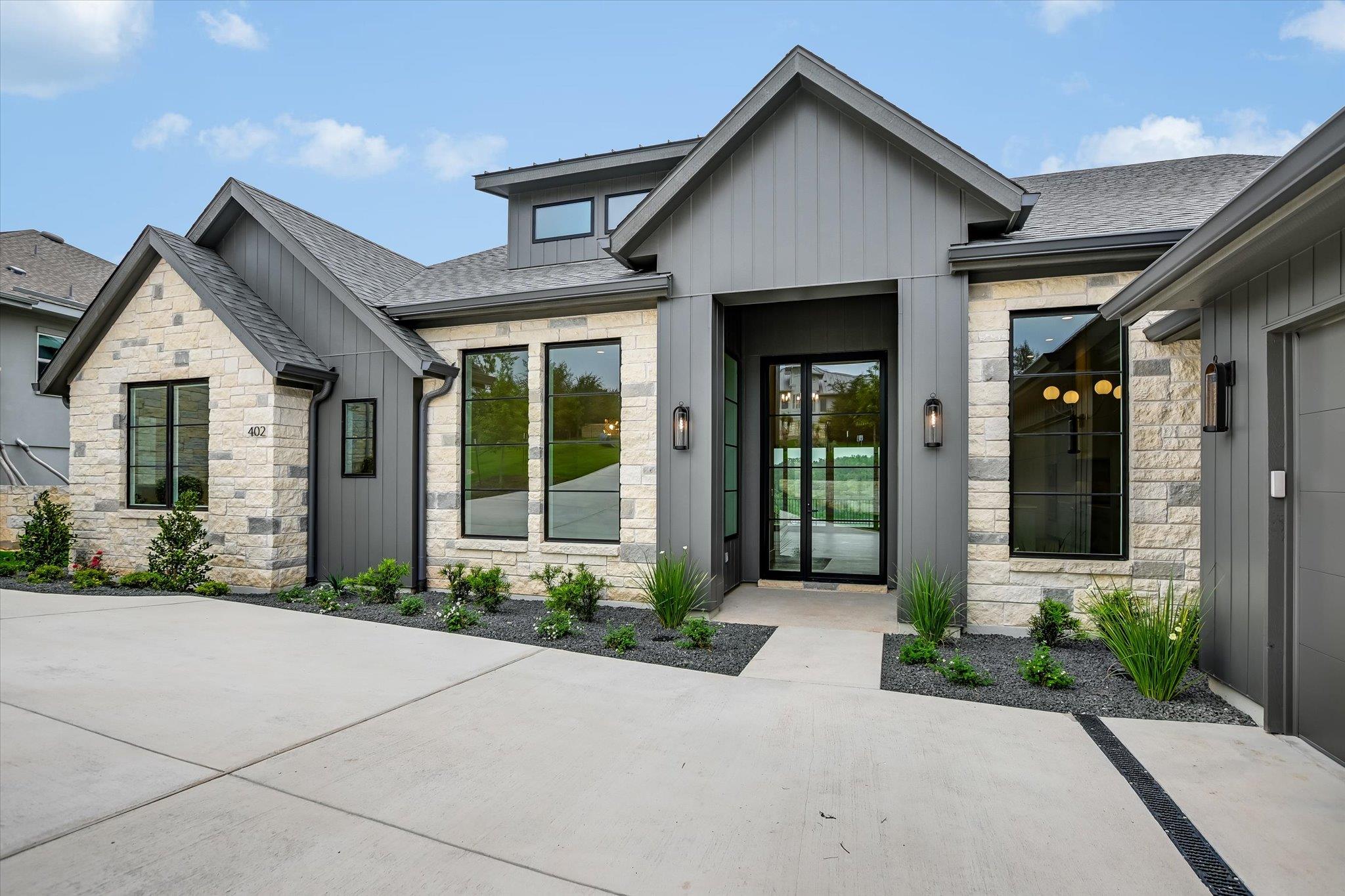 402 Sweet Grass LN