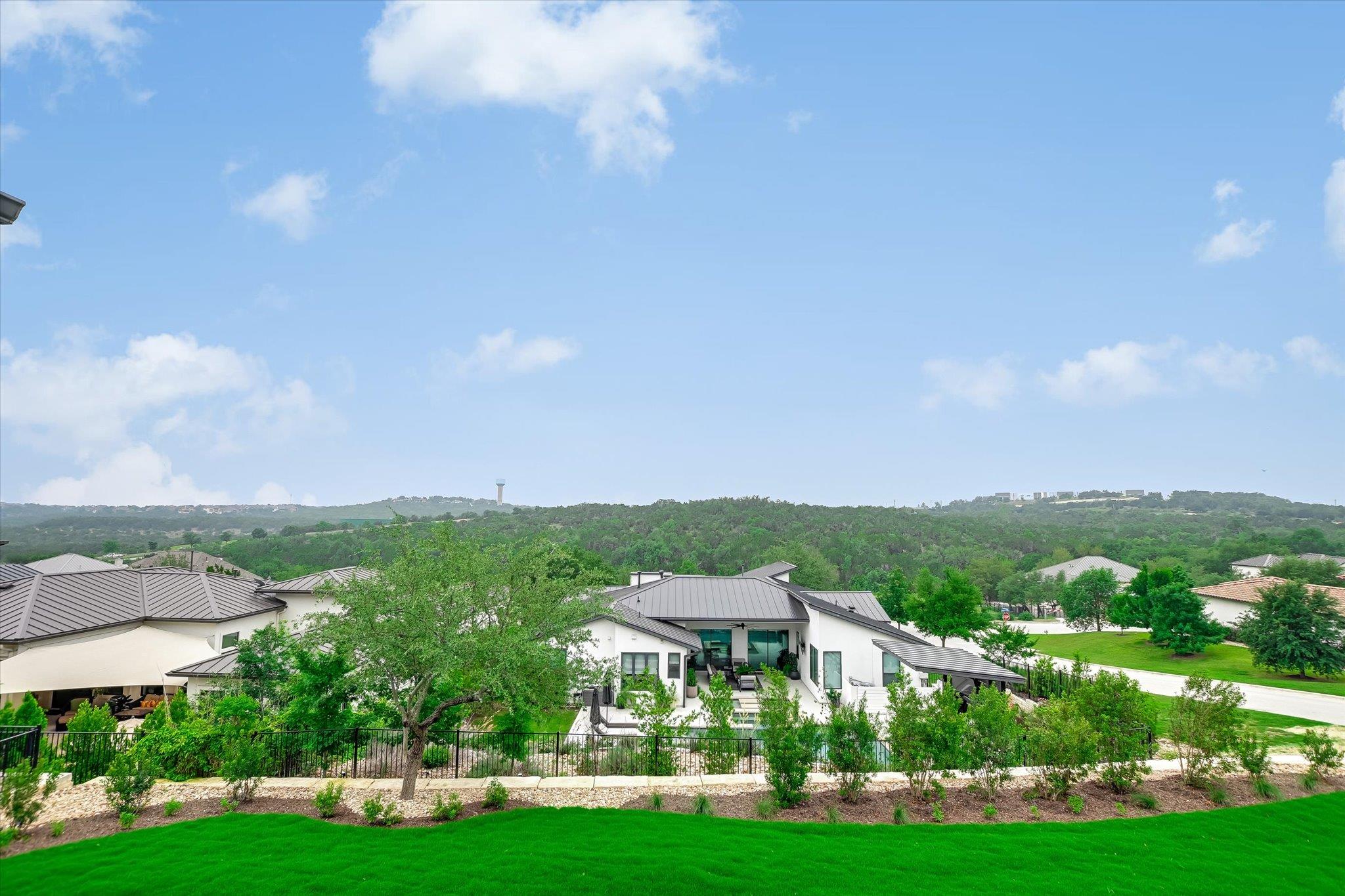 402 Sweet Grass LN