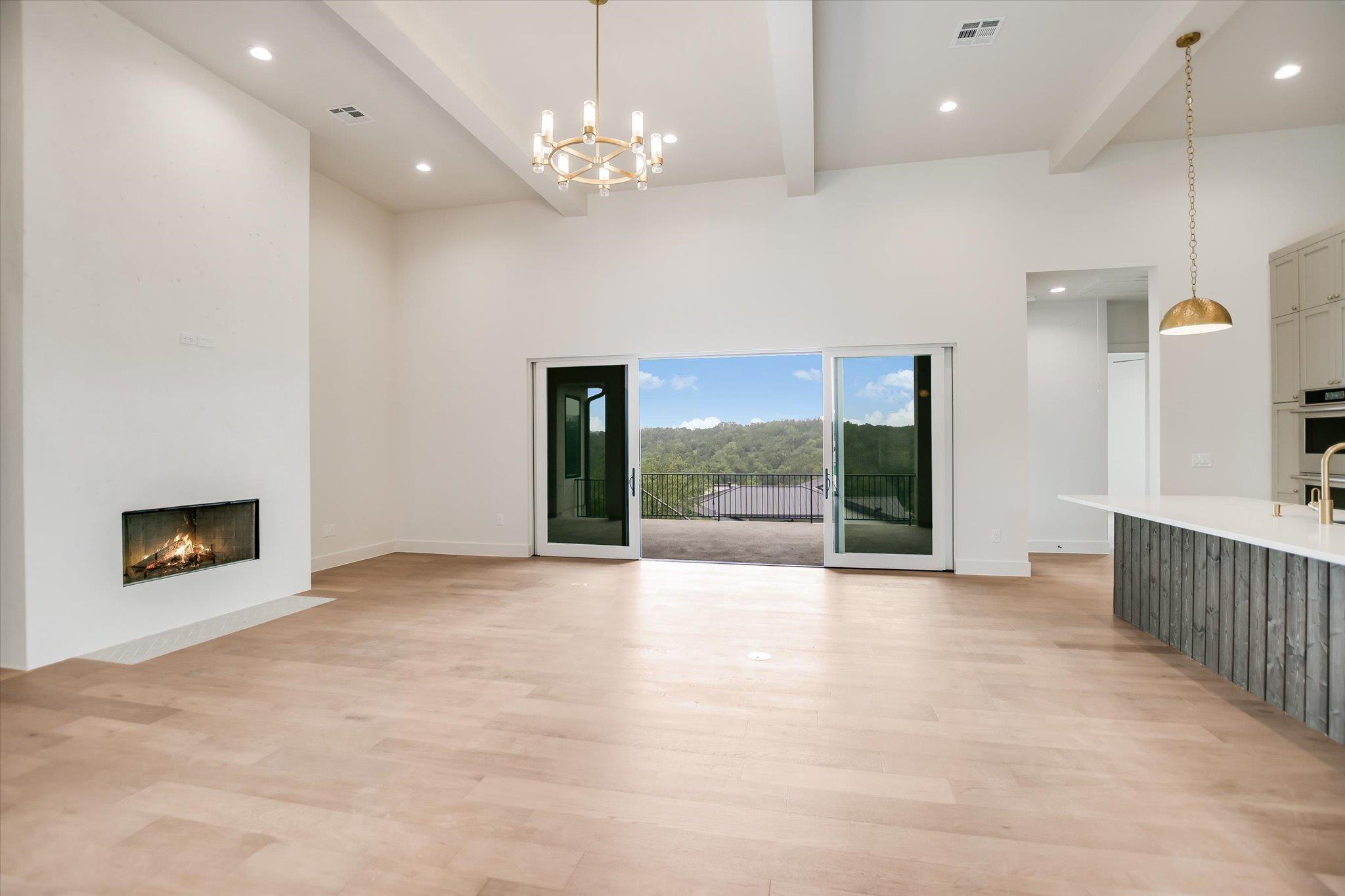 402 Sweet Grass LN