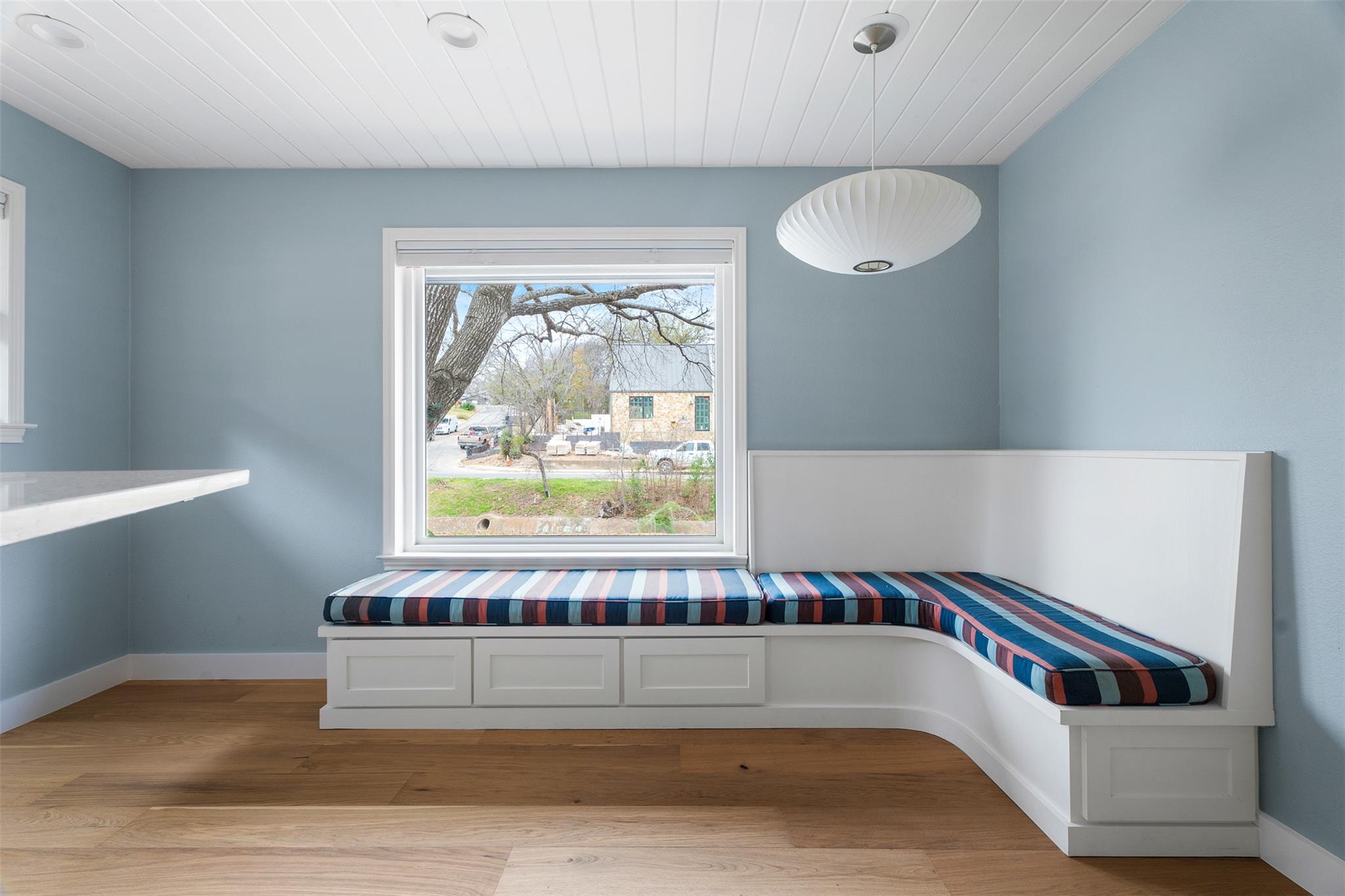 2406 Rock Terrace CIR