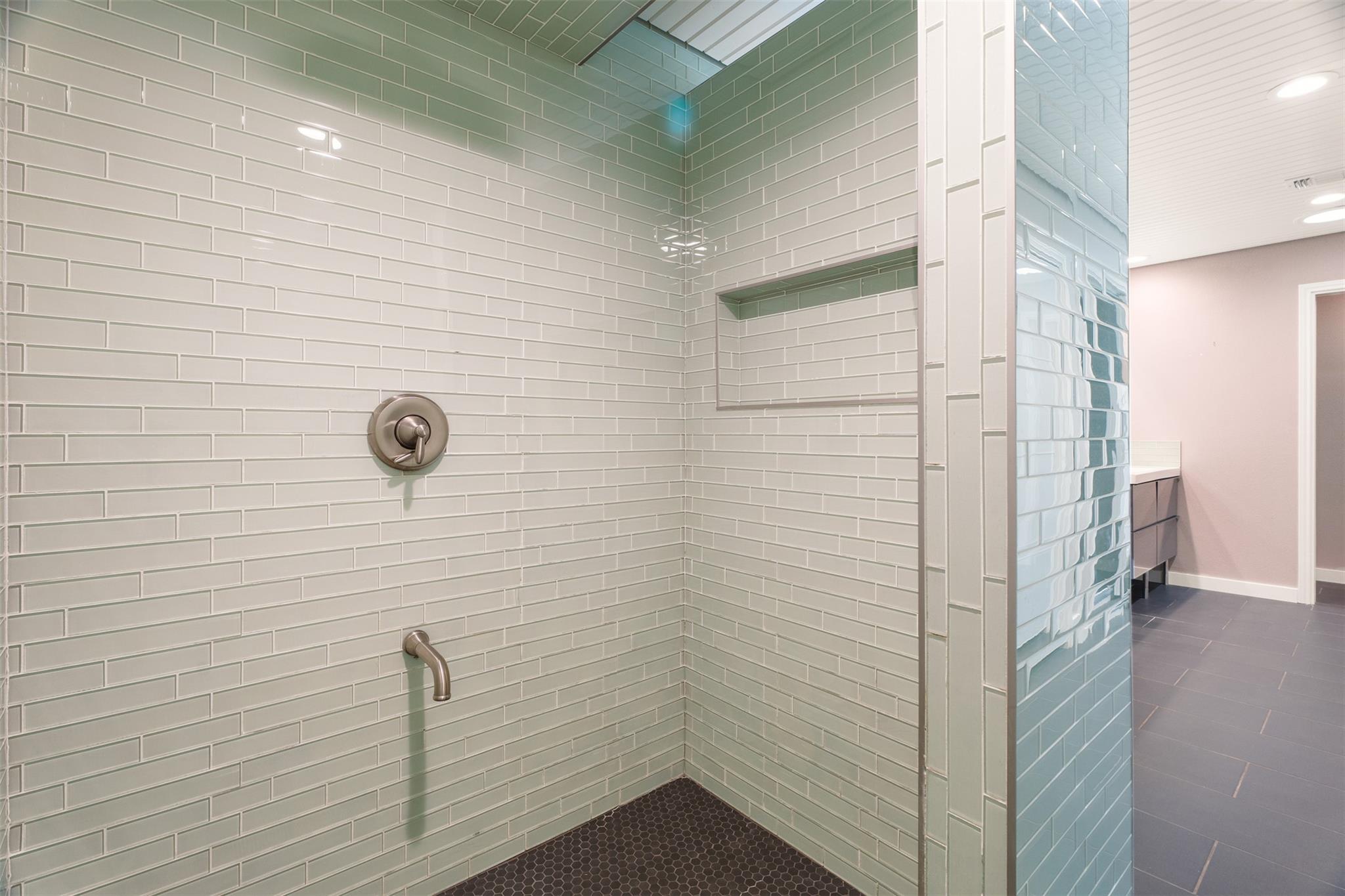 2406 Rock Terrace CIR