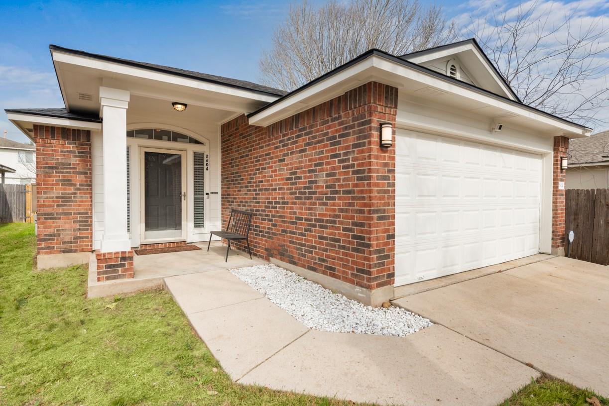 2604 James Bausch LN