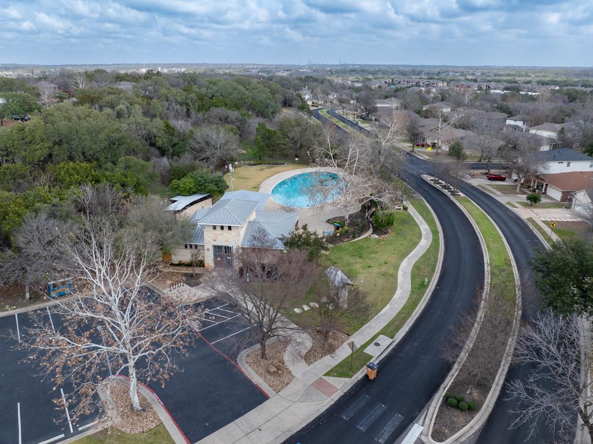 2604 James Bausch LN