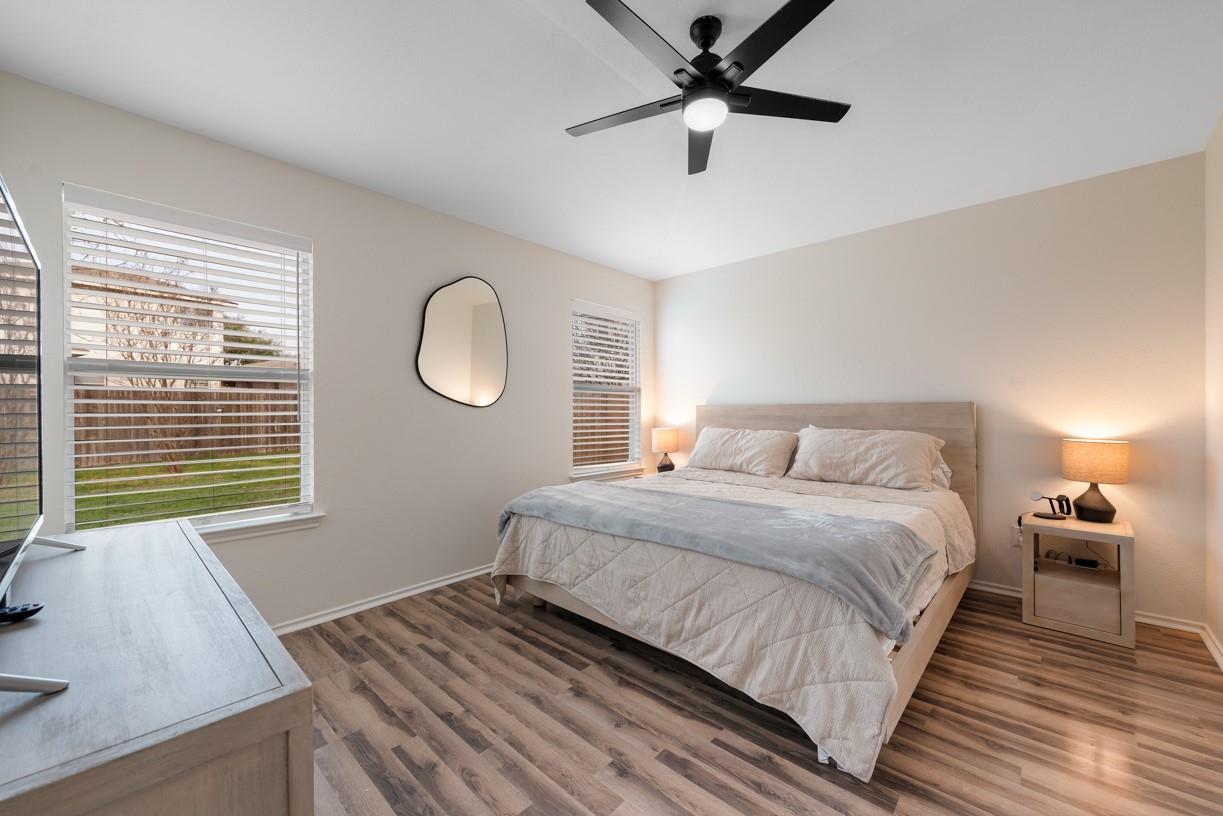 2604 James Bausch LN