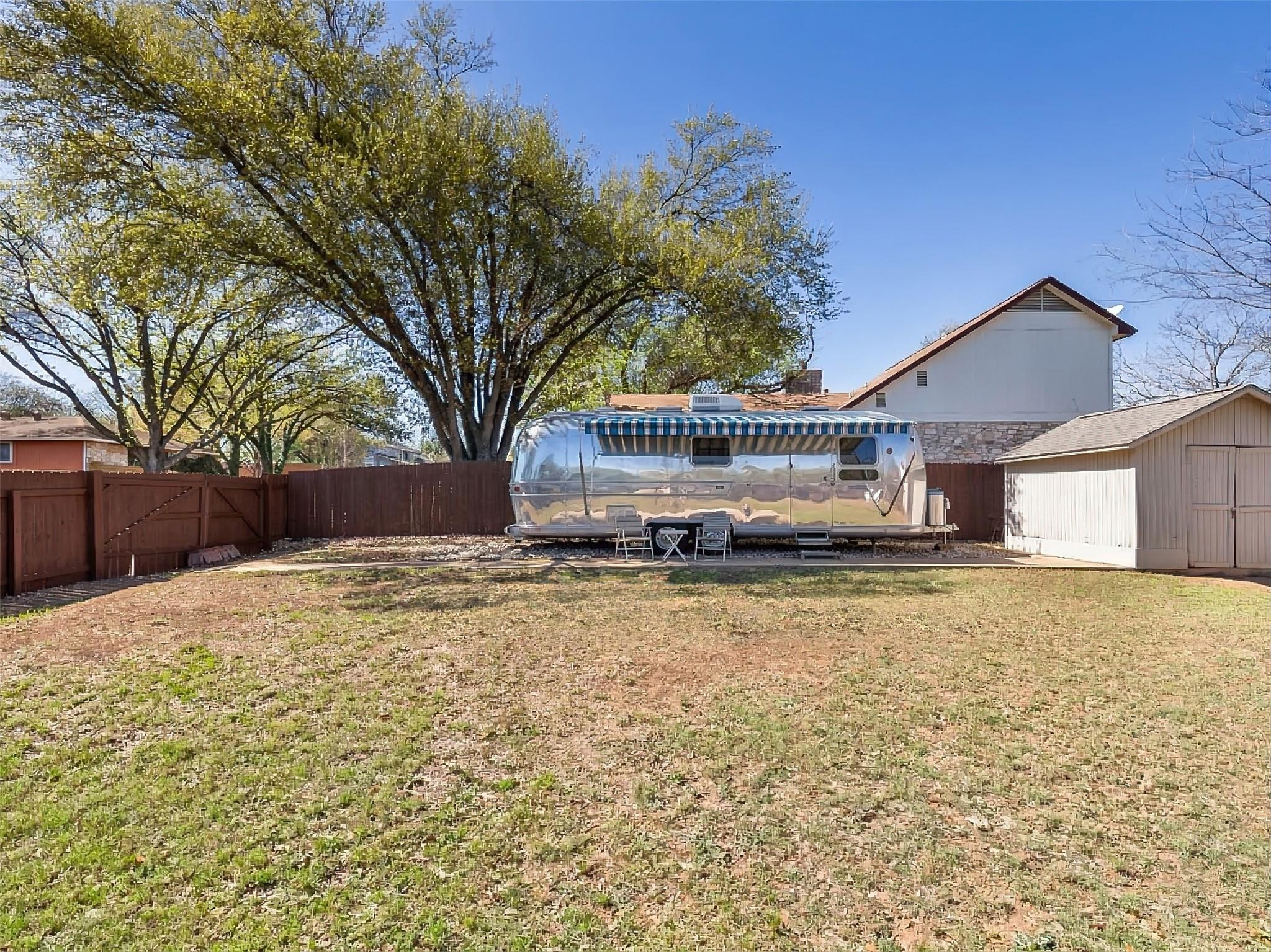 8402 Alabama DR