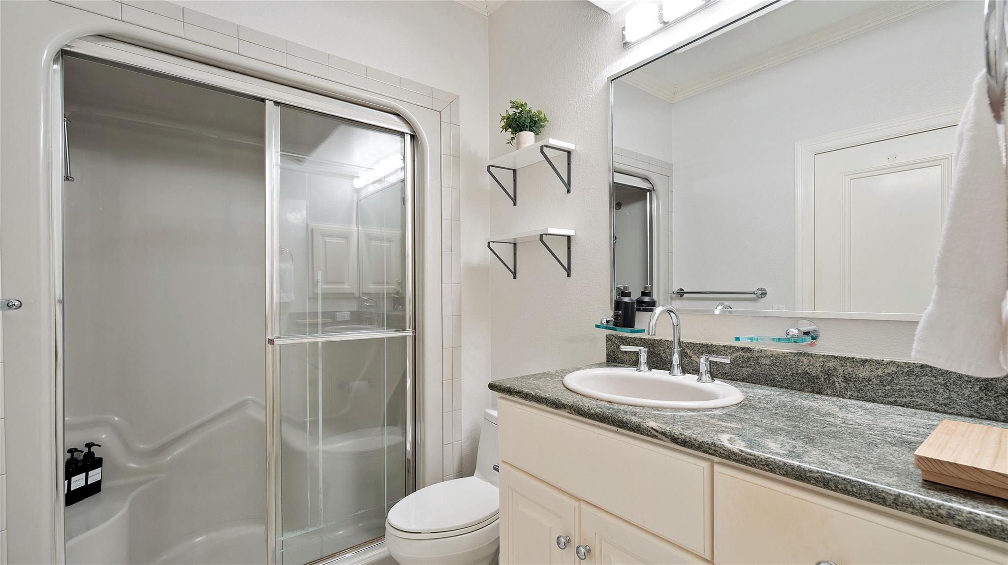 5509 Cuesta Verde