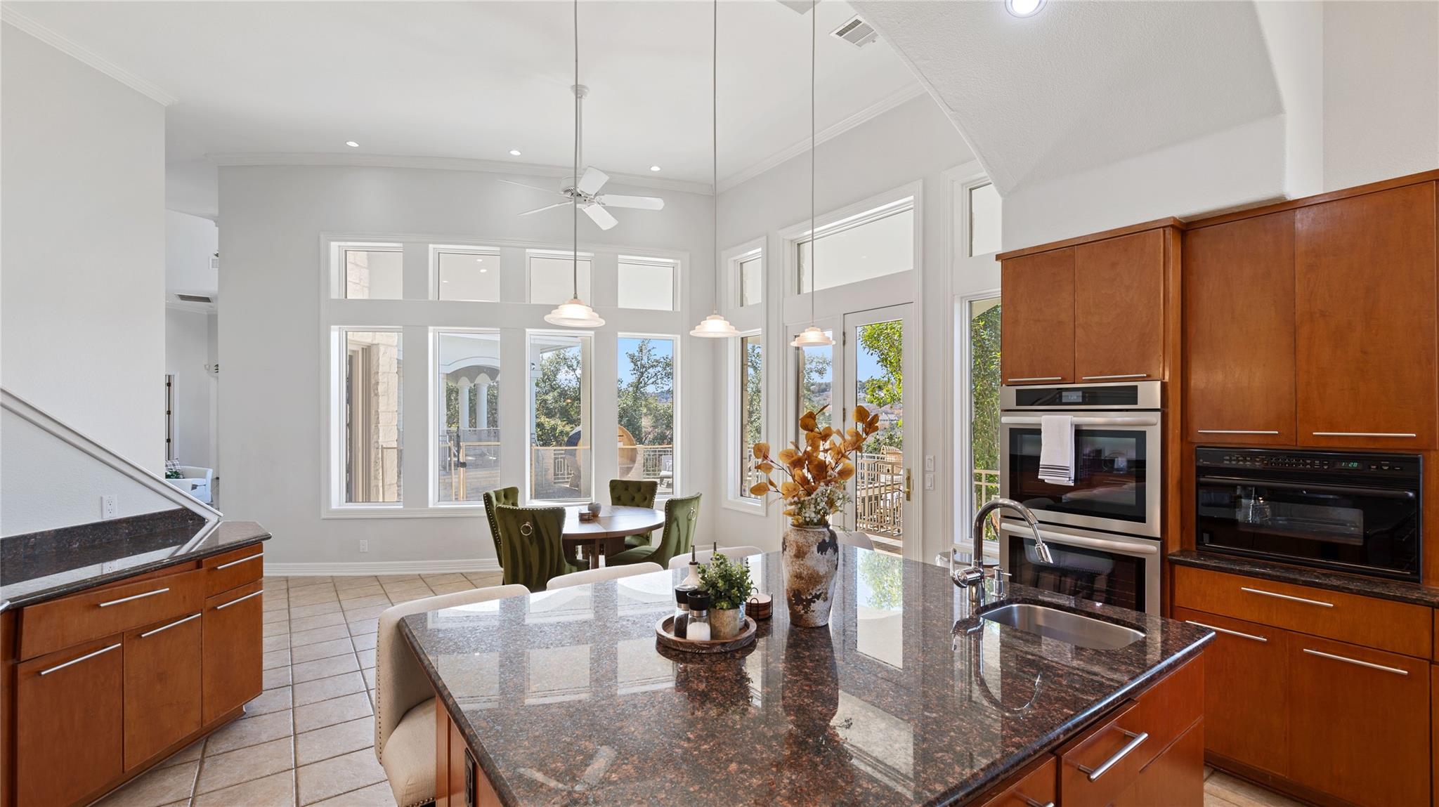 5509 Cuesta Verde