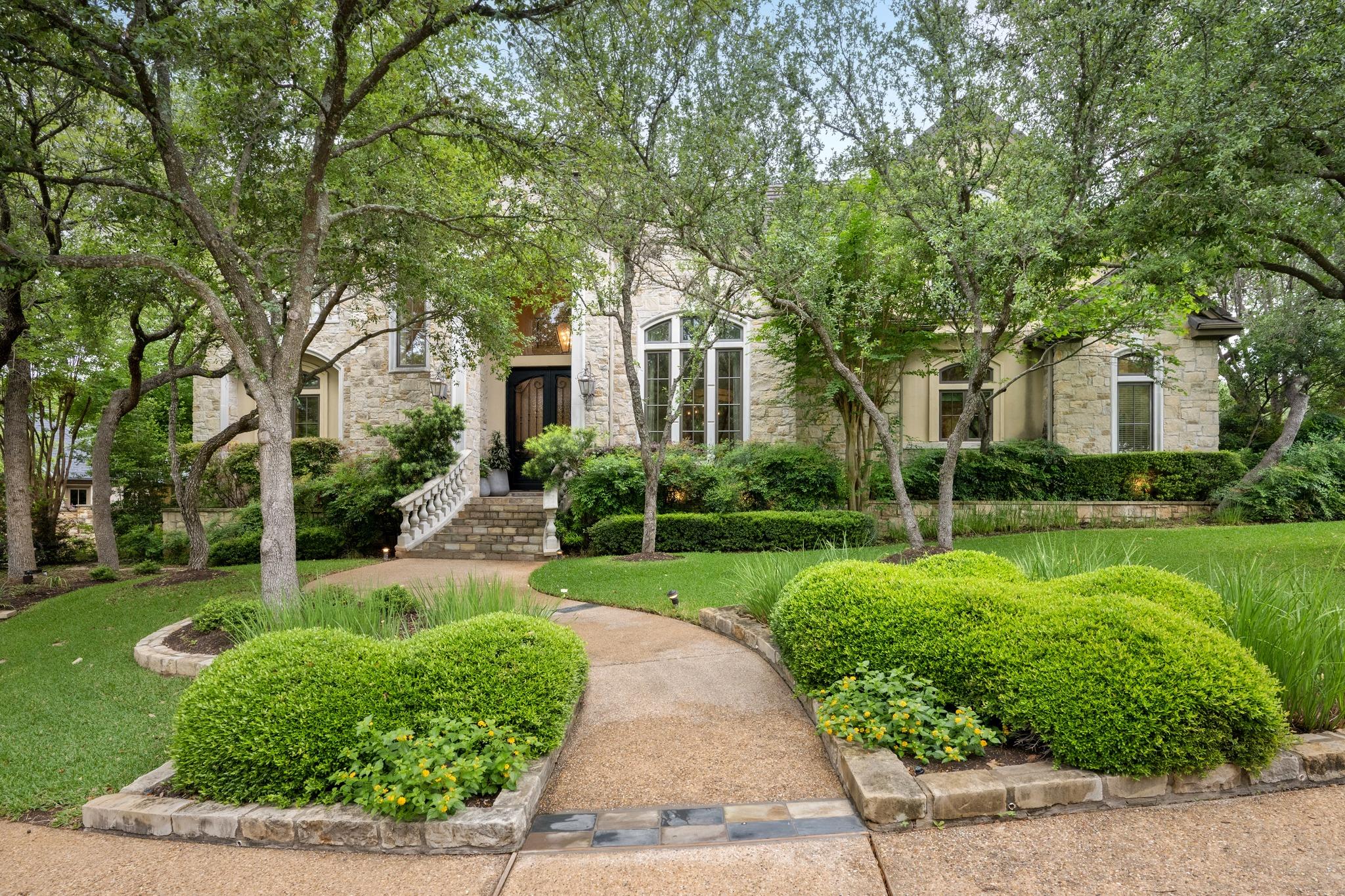 2808 Calaw CV