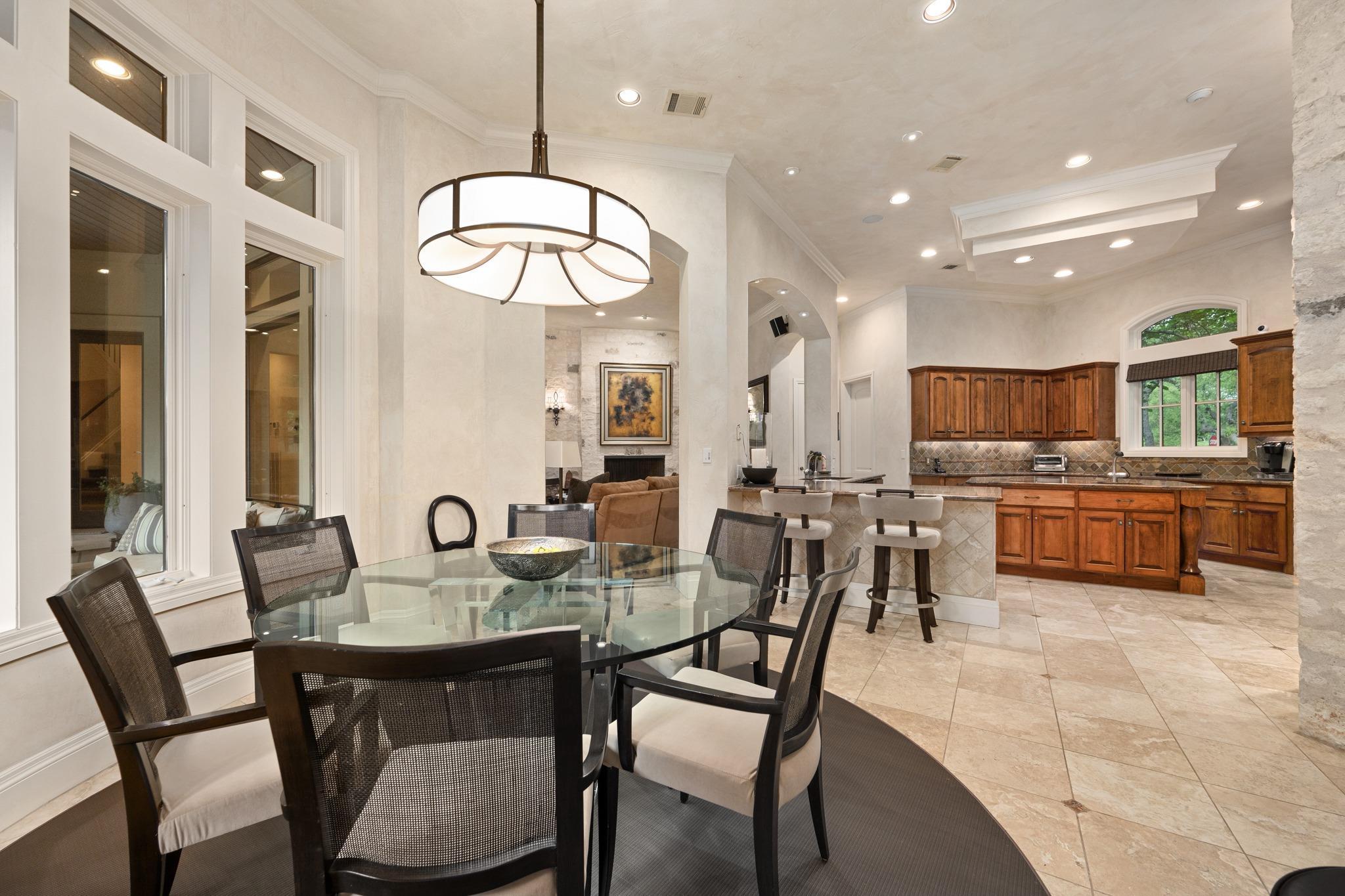 2808 Calaw CV