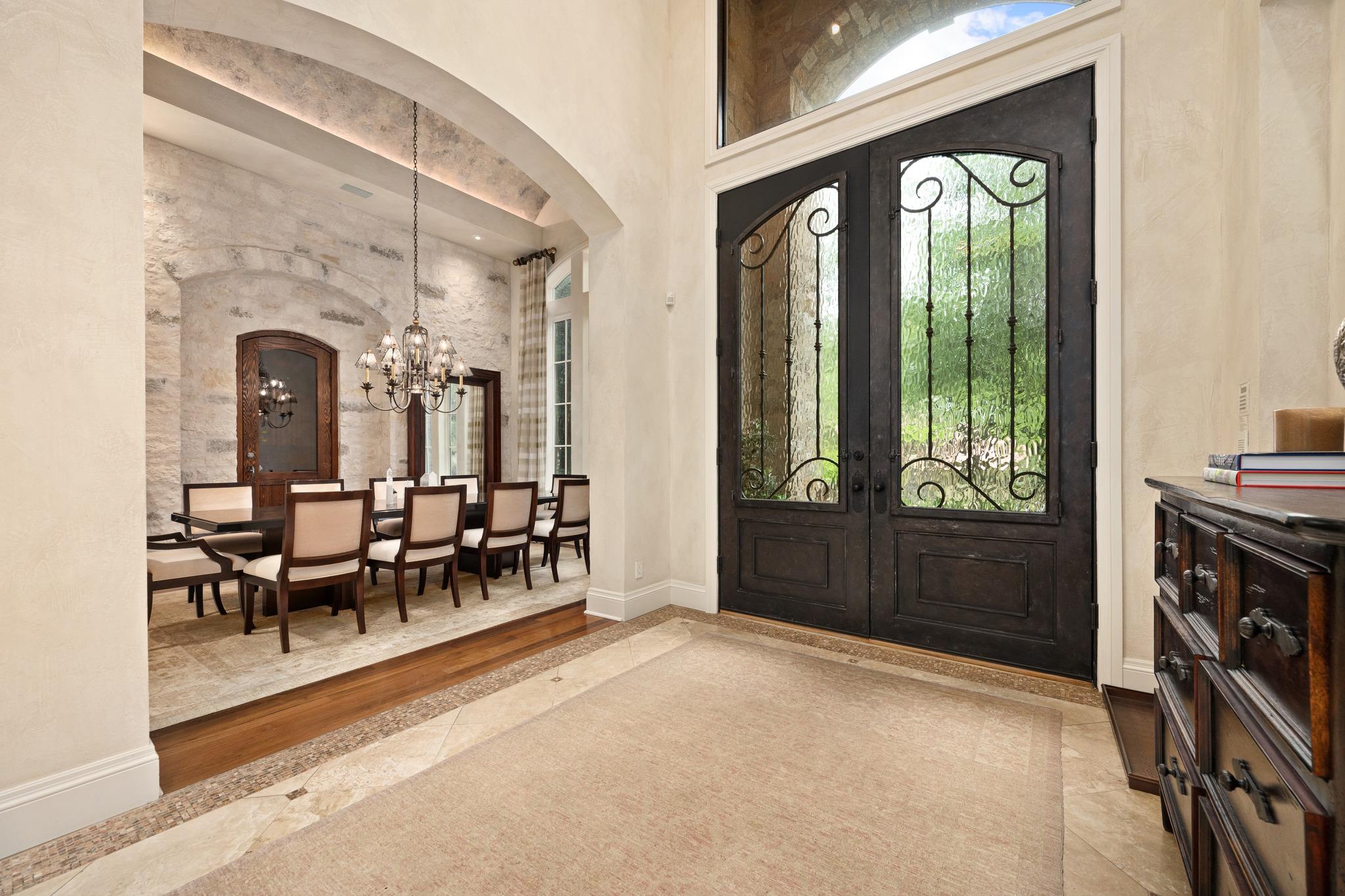 2808 Calaw CV