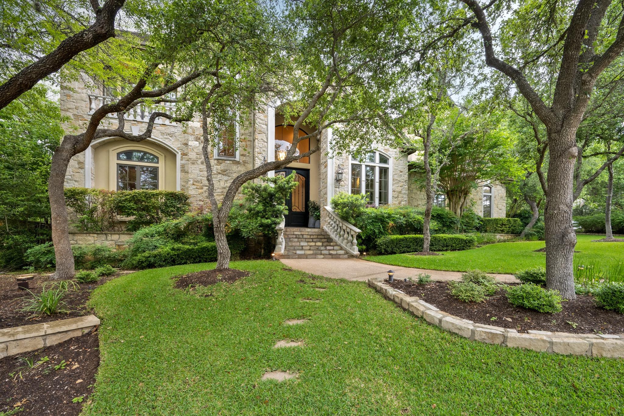 2808 Calaw CV