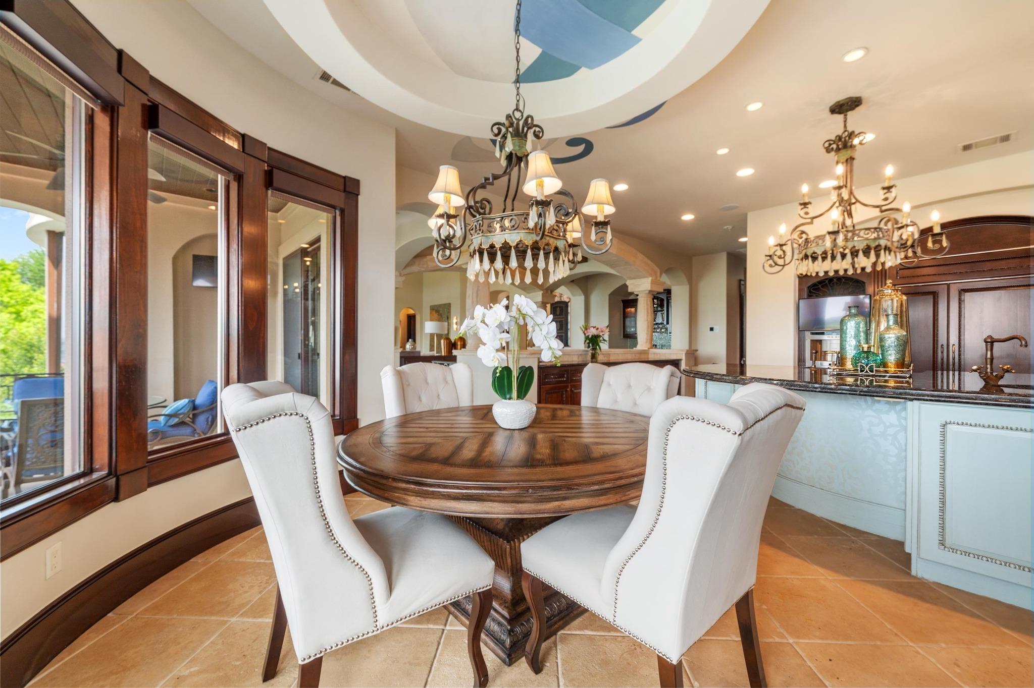 219 CANYON TURN TRL