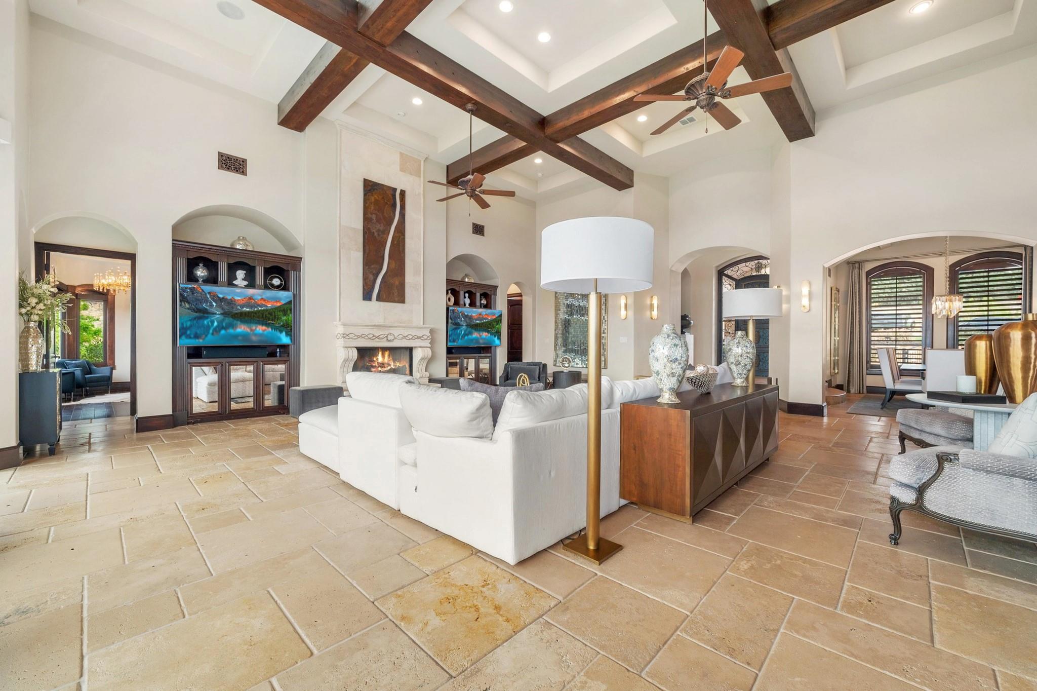219 CANYON TURN TRL