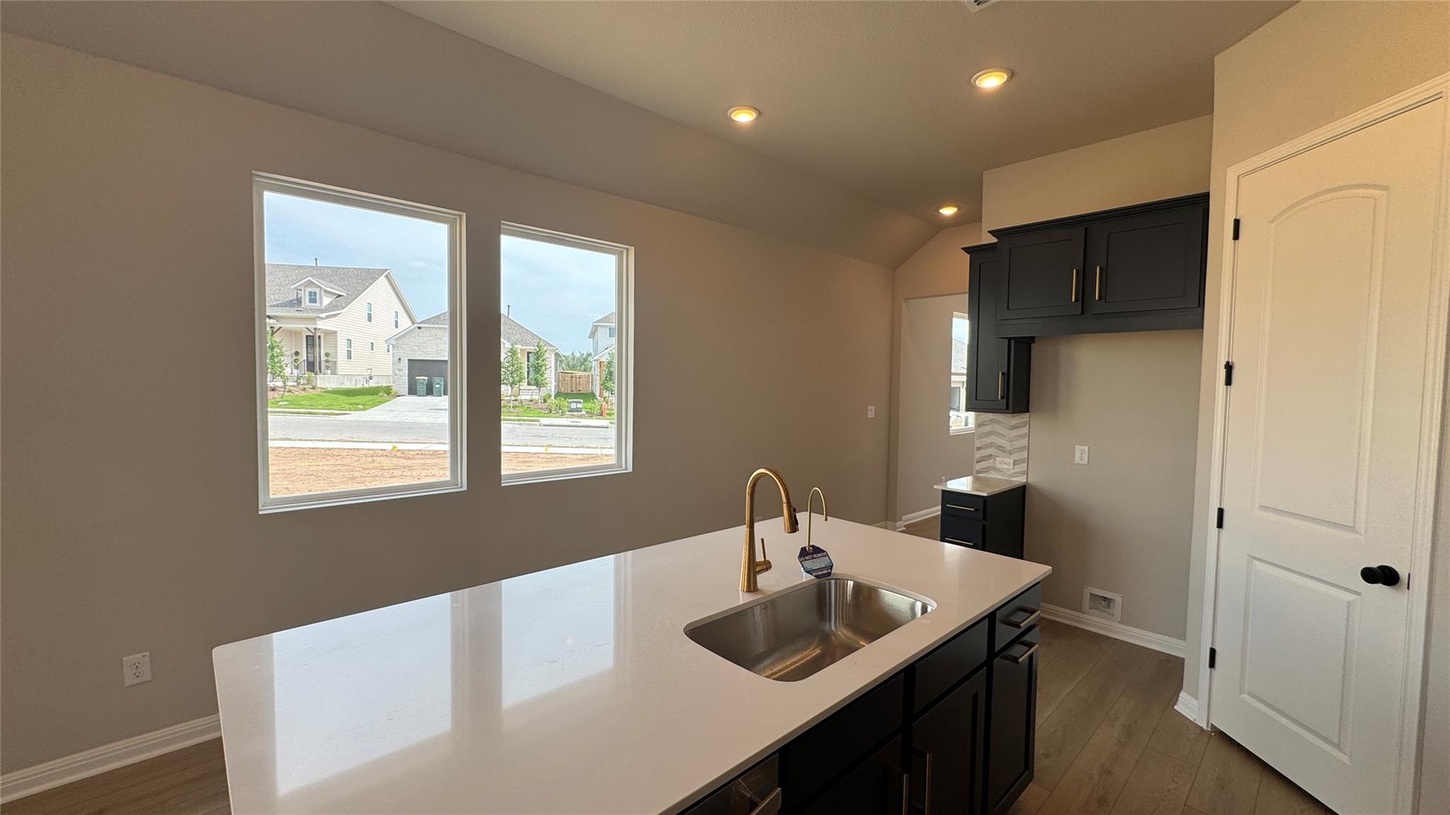 181 Ranier WAY