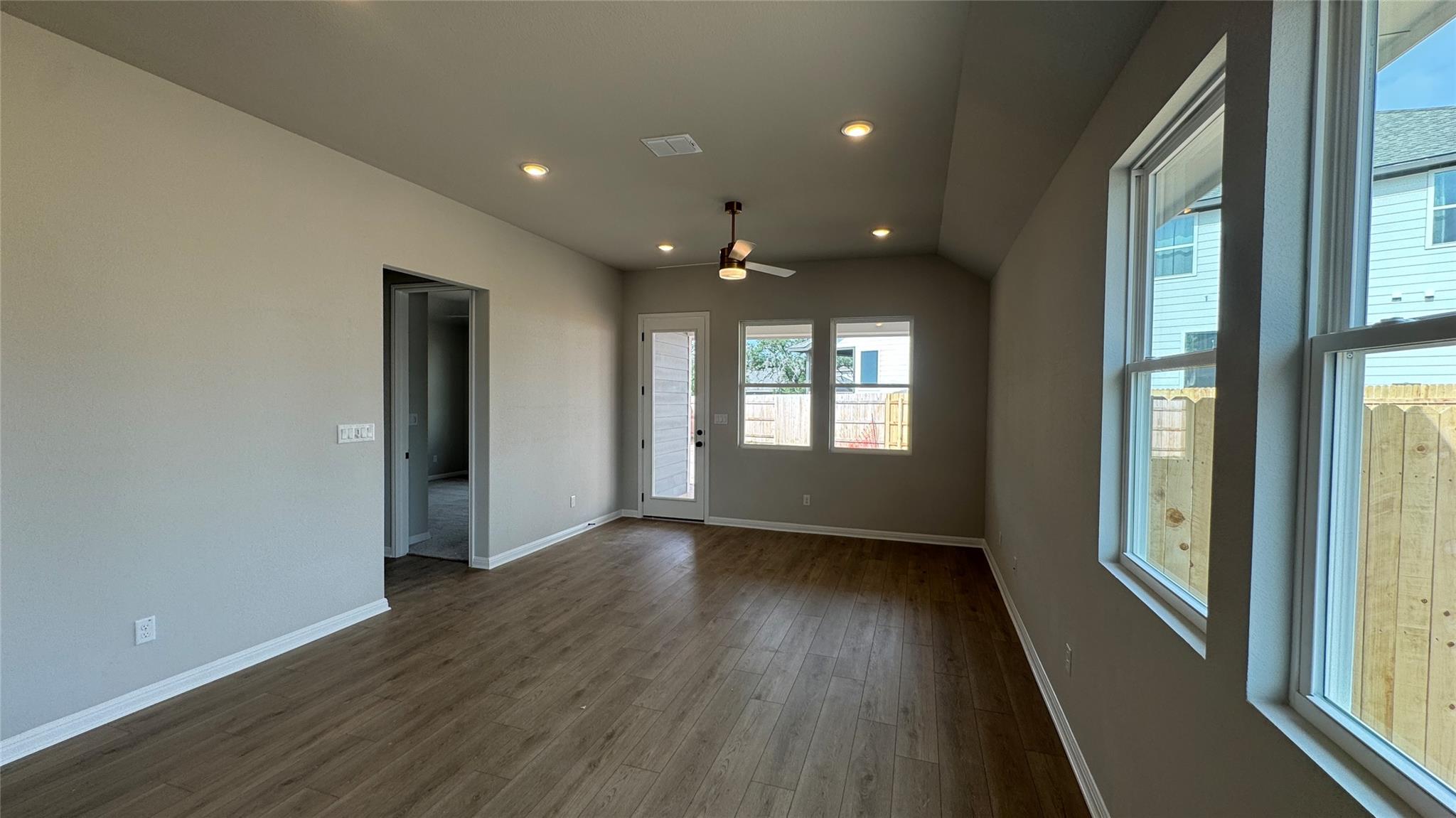 181 Ranier WAY