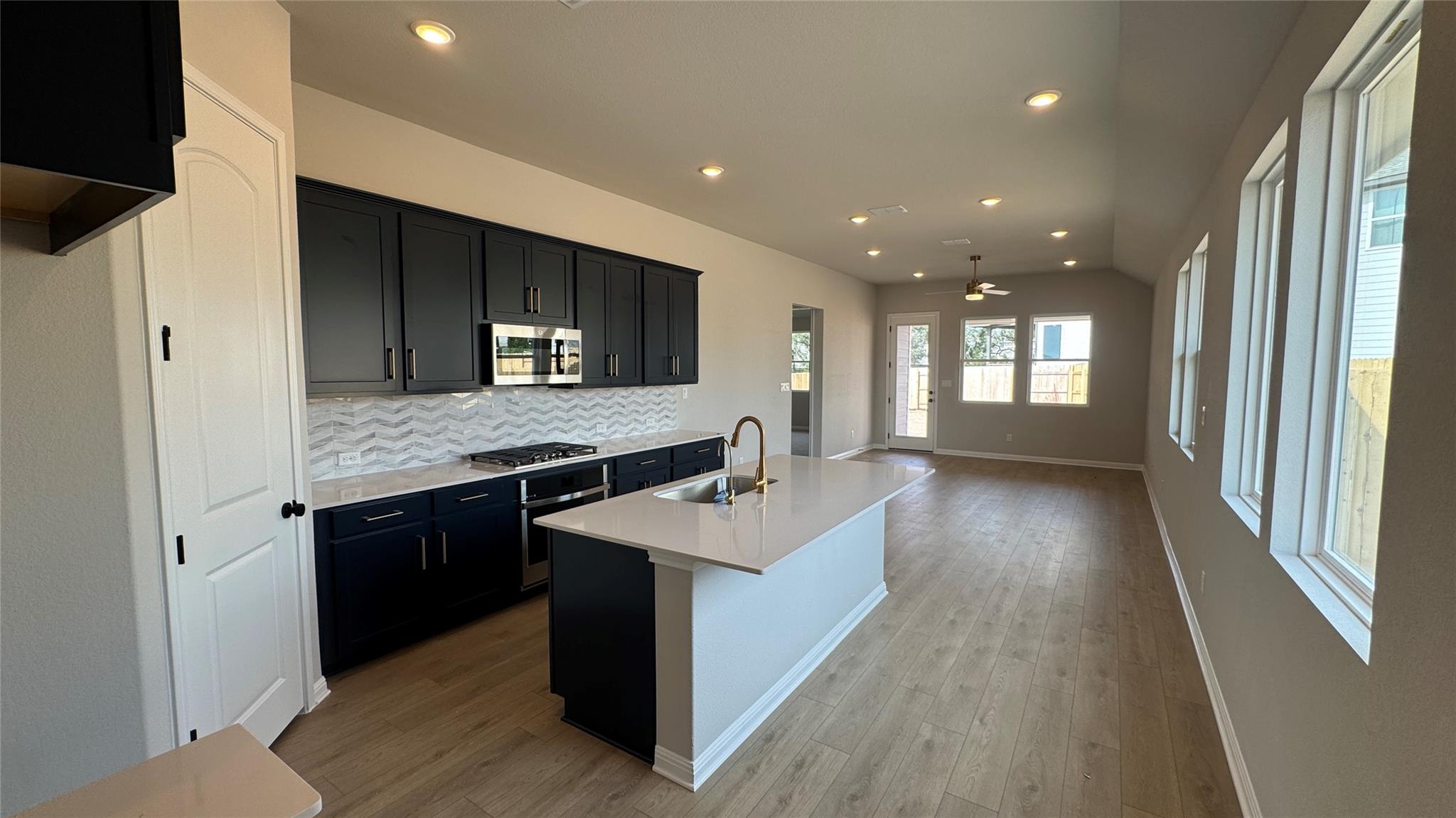 181 Ranier WAY