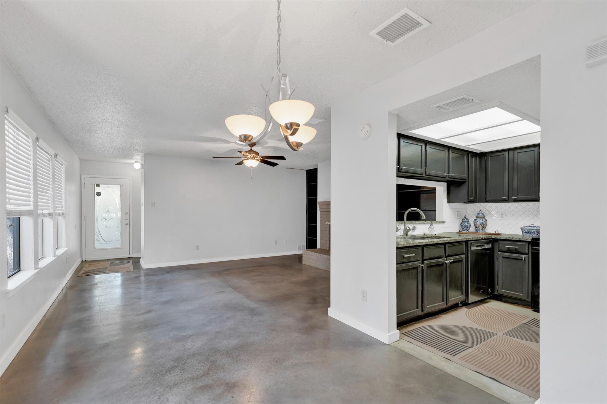 7825 Beauregard CIR # 3B