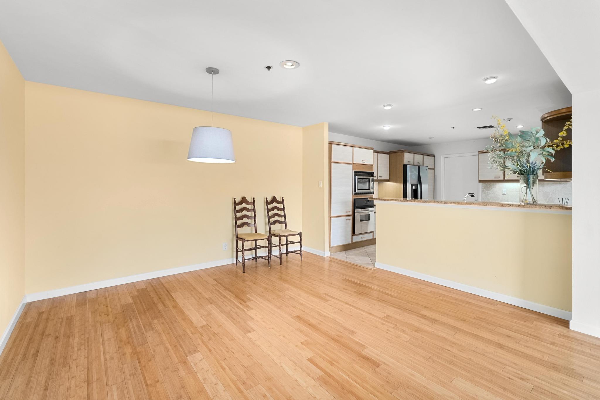 40 N Interstate 35 Unit: 3D3