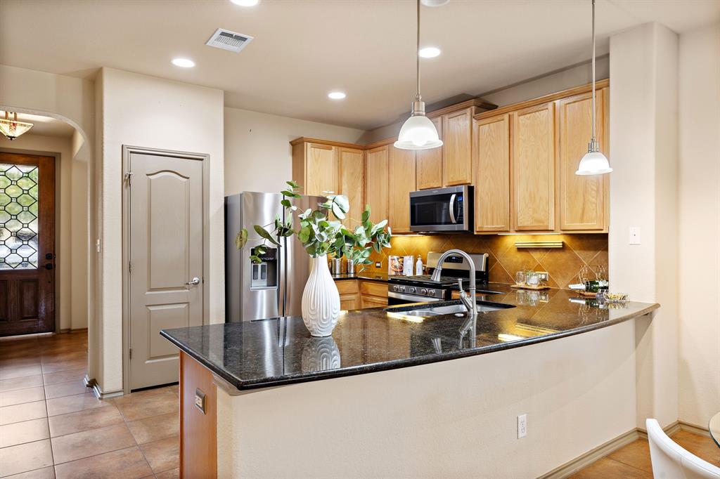 7308 Rimcrest CV # 8 Unit: A-8