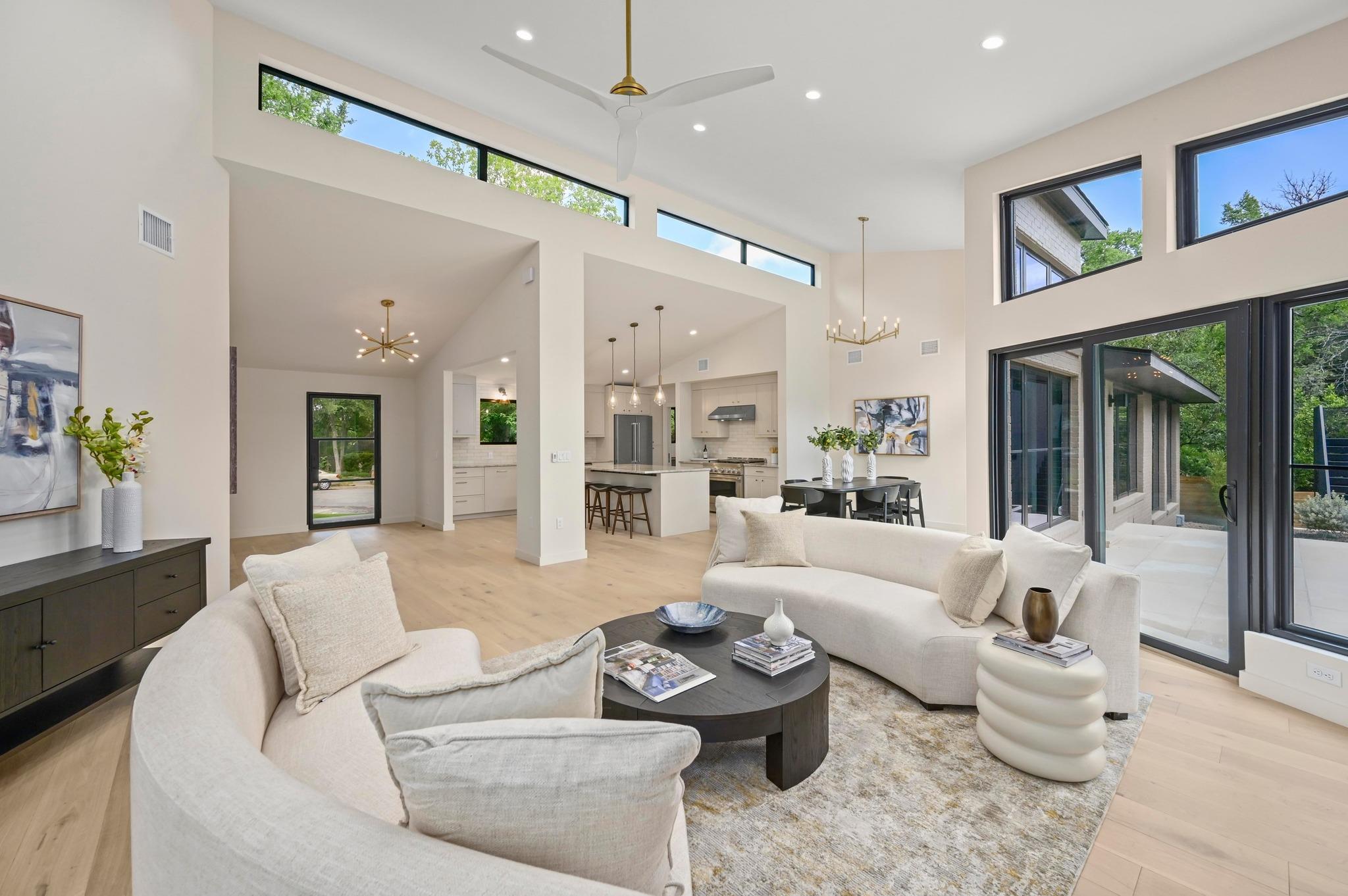 2001 Circle Haven