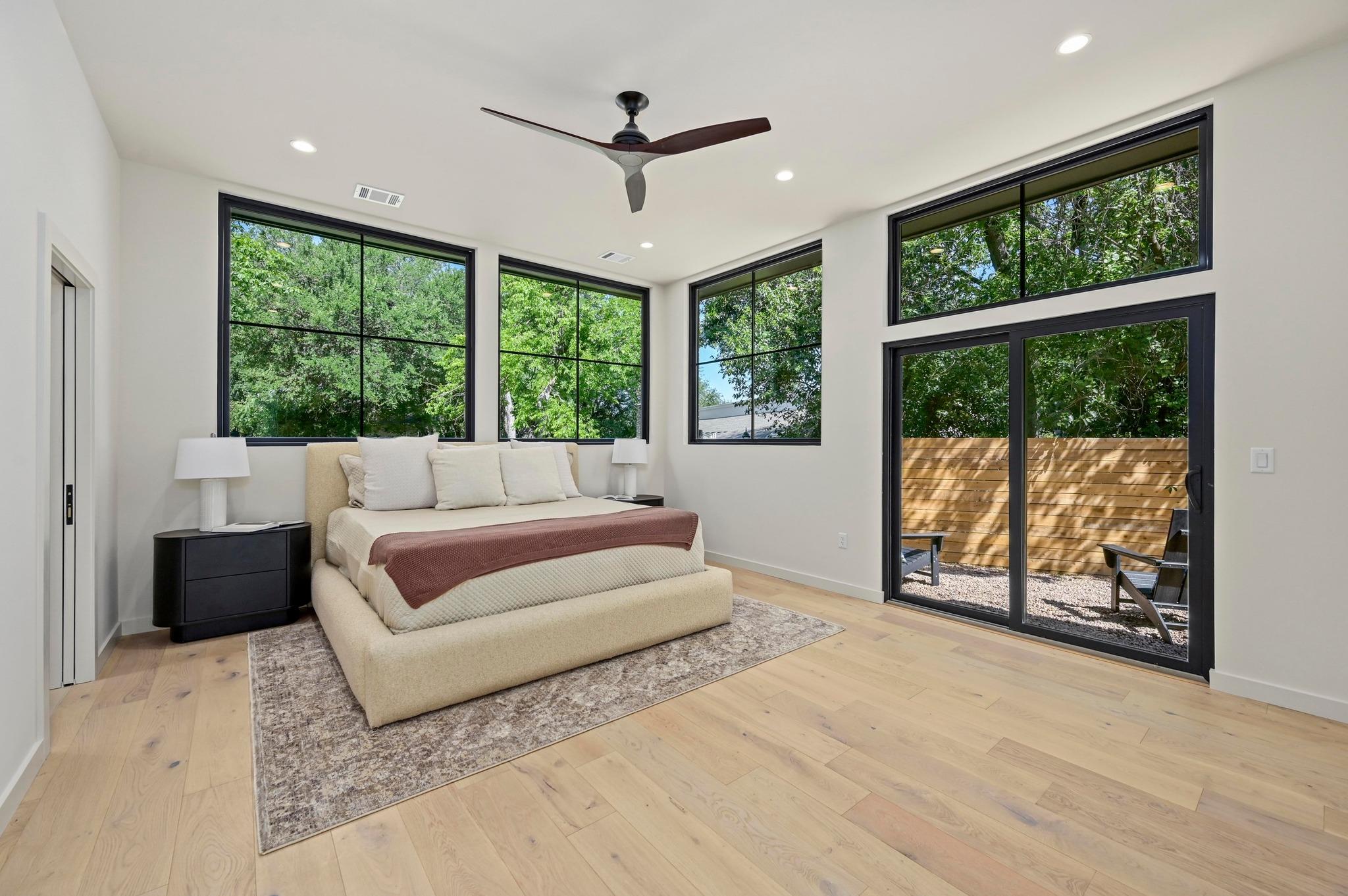 2001 Circle Haven