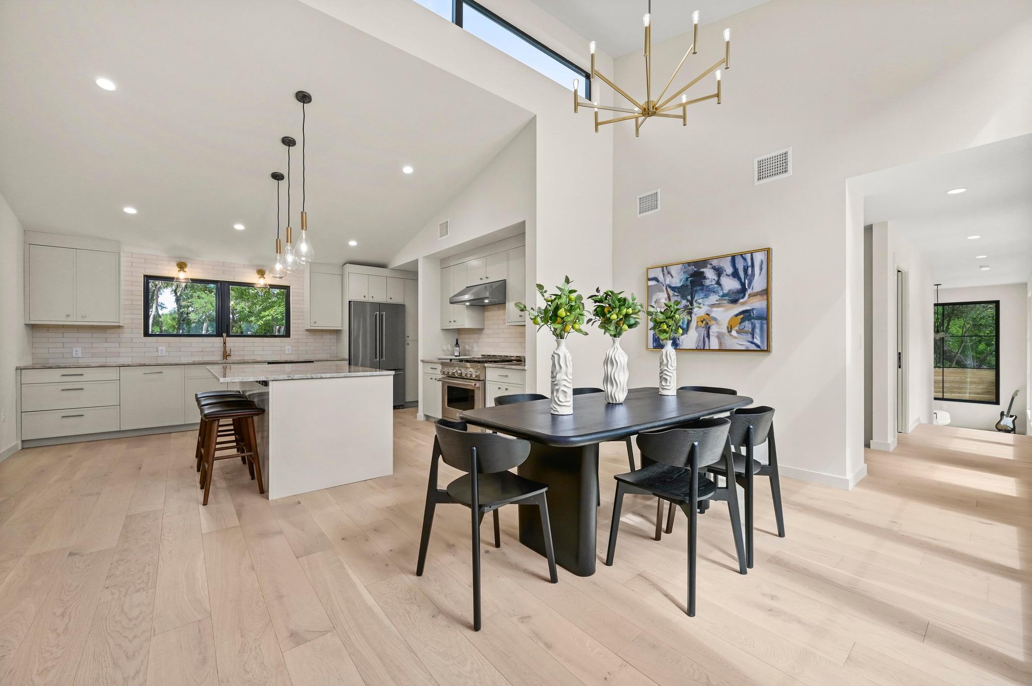 2001 Circle Haven