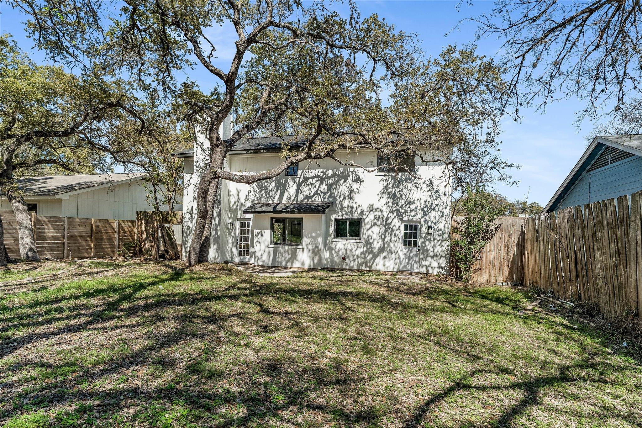 3309 Harpers Ferry LN
