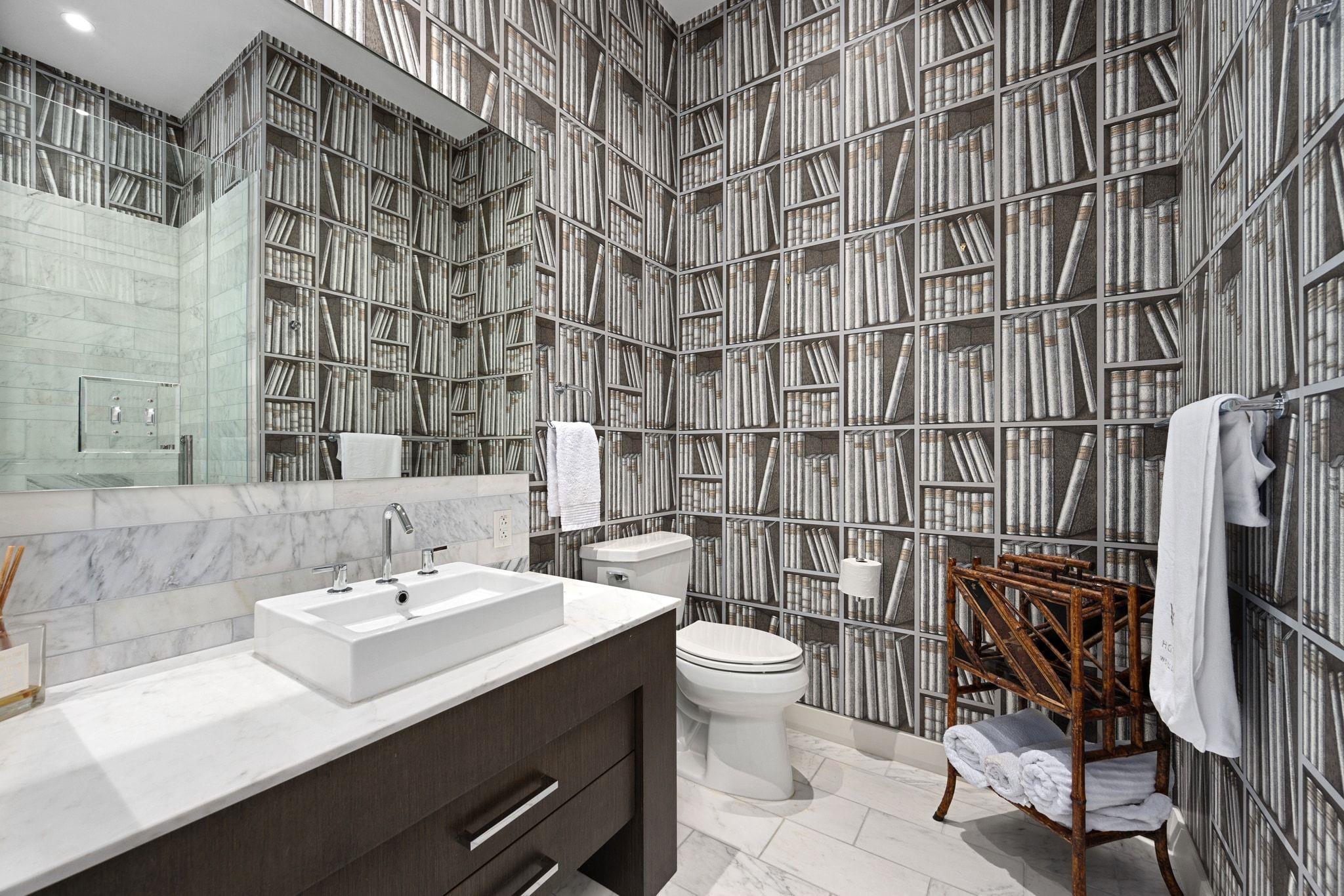 210 Lavaca ST # 3503