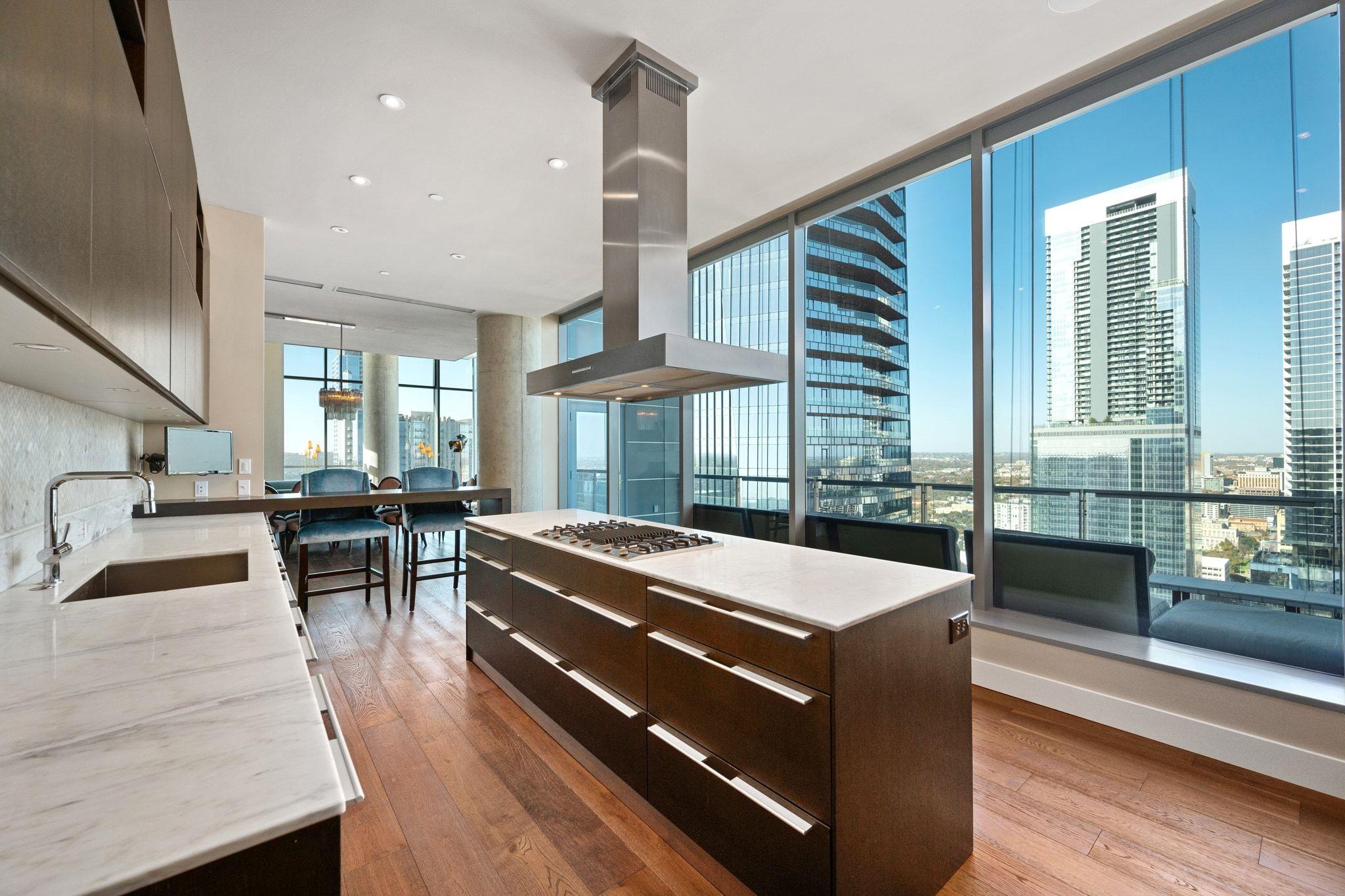 210 Lavaca ST # 3503