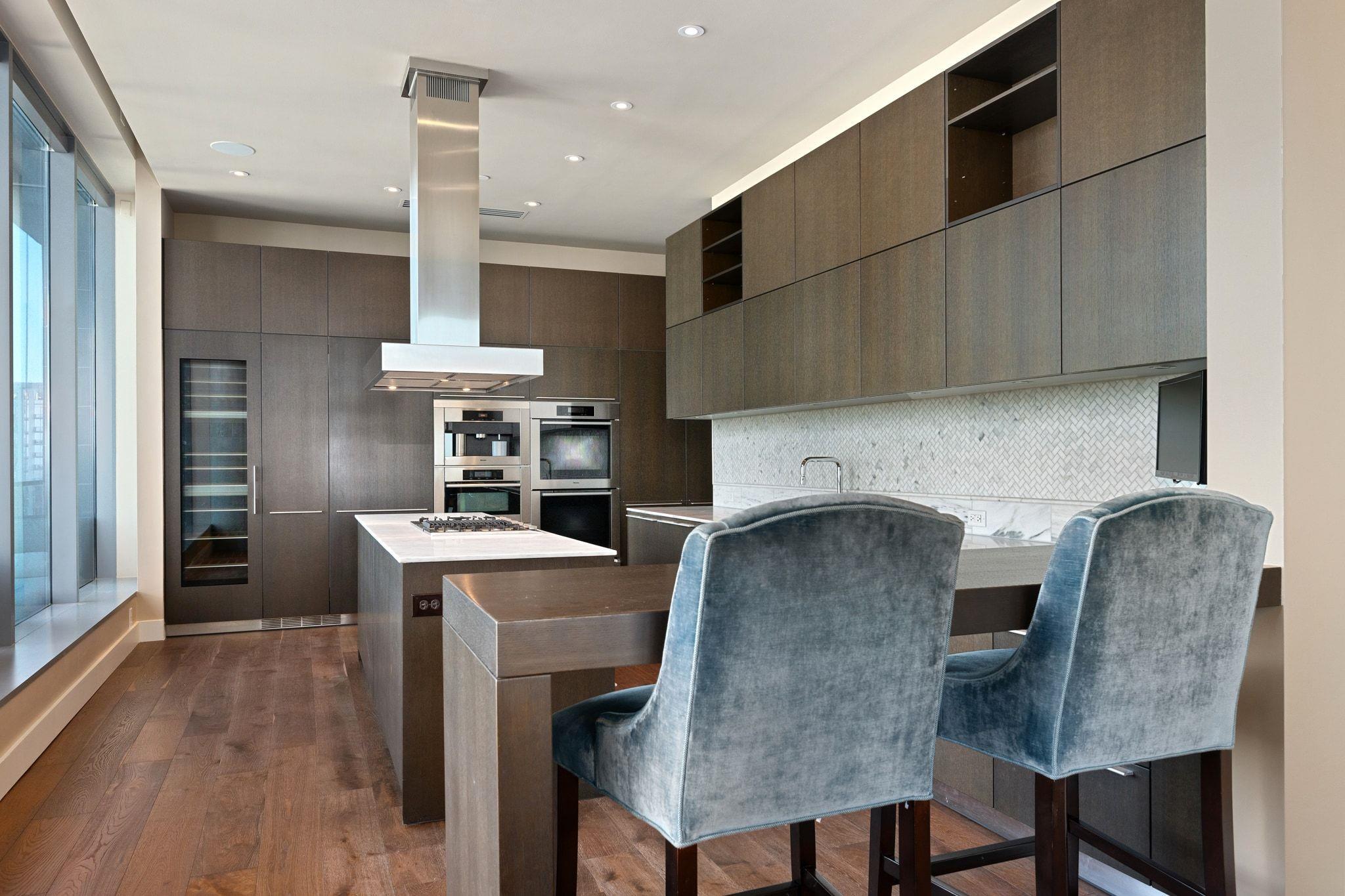 210 Lavaca ST # 3503