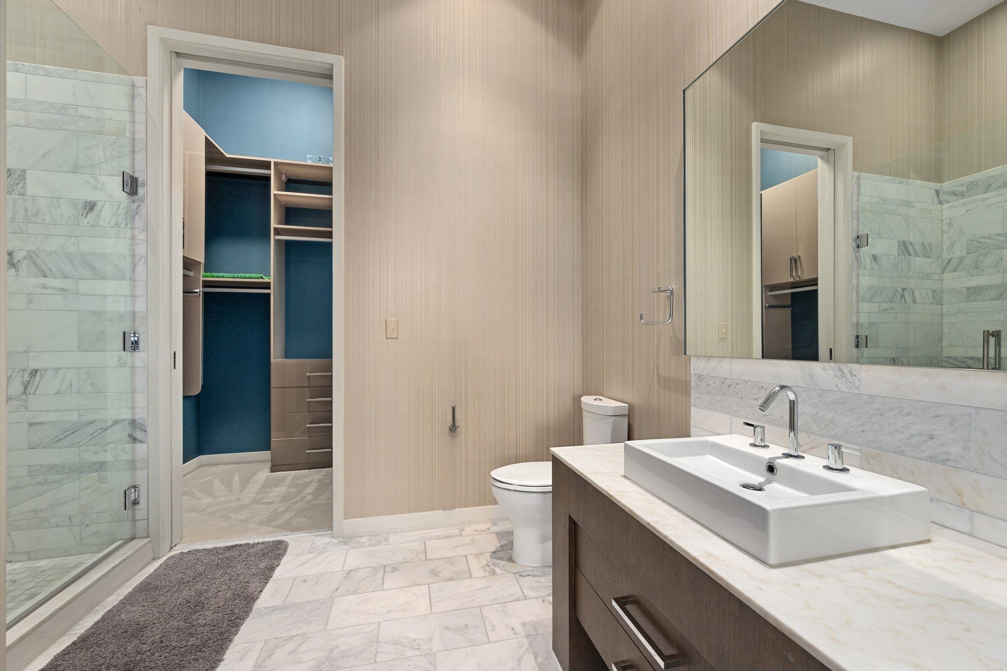 210 Lavaca ST # 3503