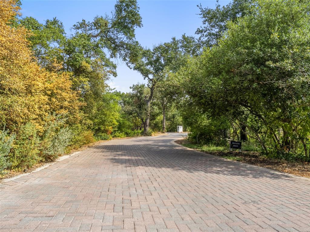 1906 Yaupon Valley RD