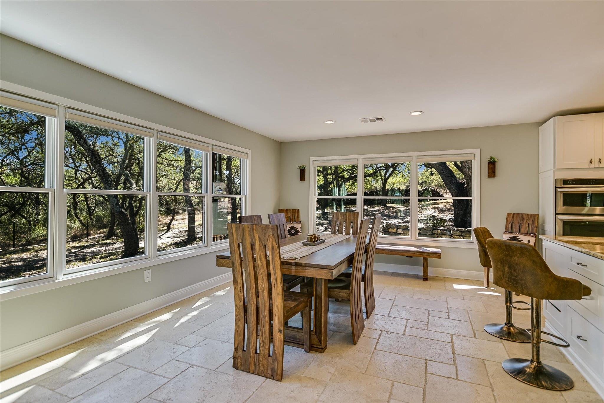 878 Ranch Road 2766
