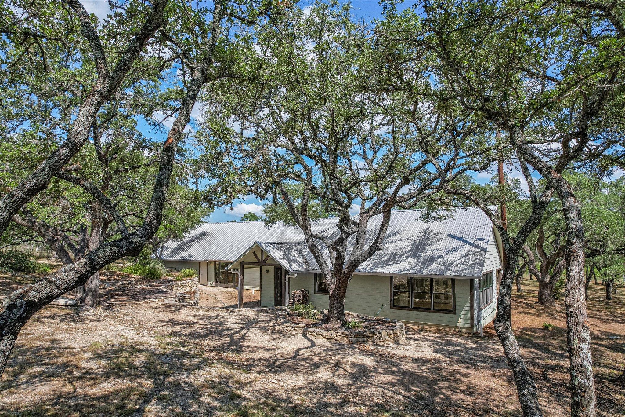 878 Ranch Road 2766