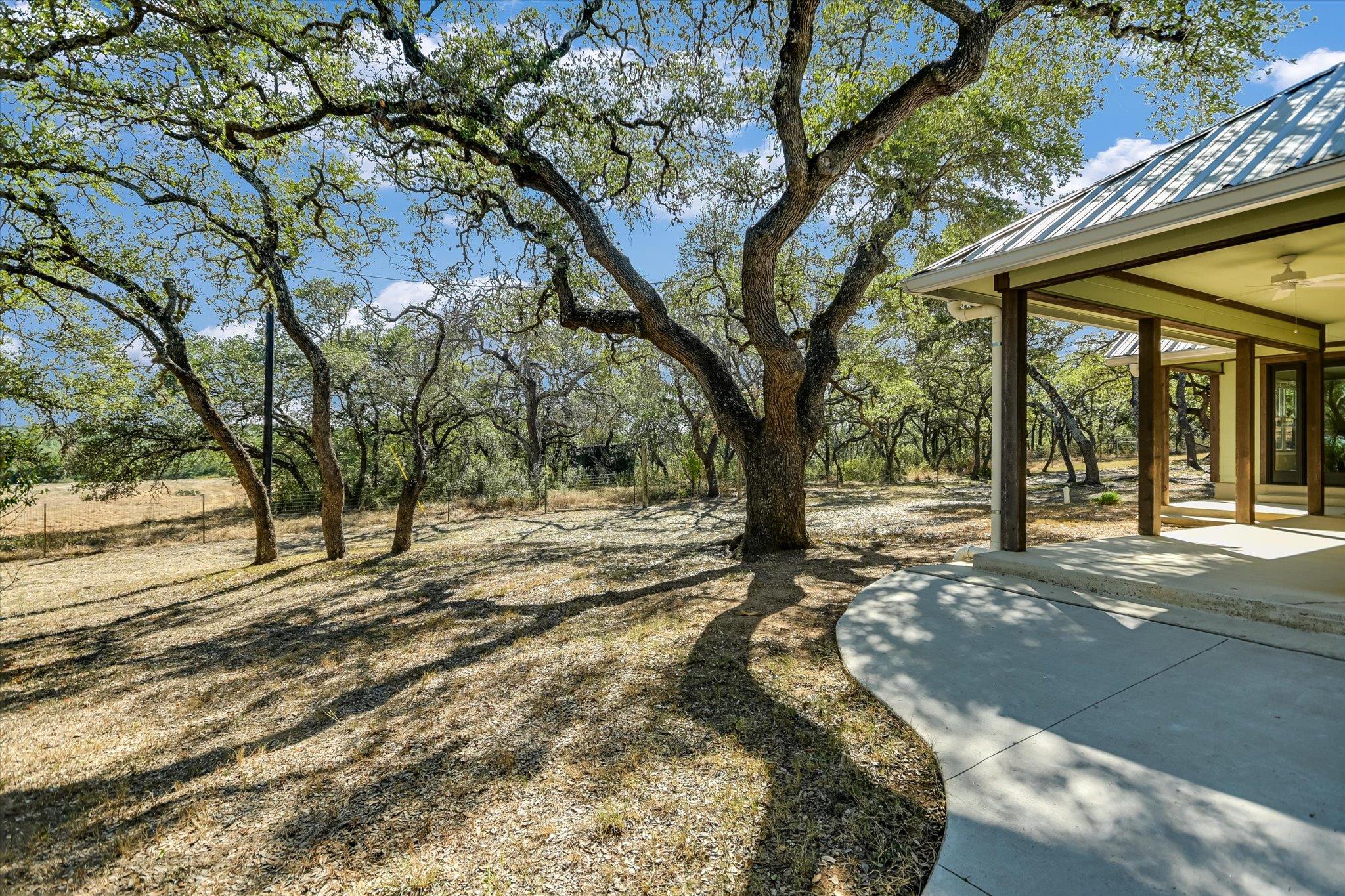 878 Ranch Road 2766