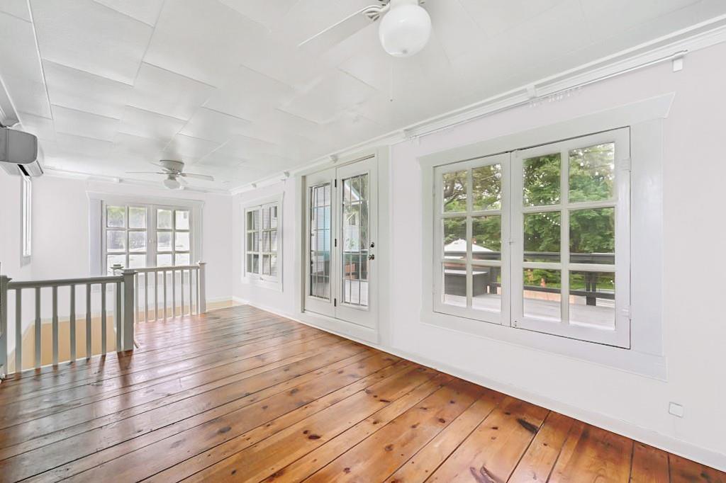 507 E LIVE OAK ST